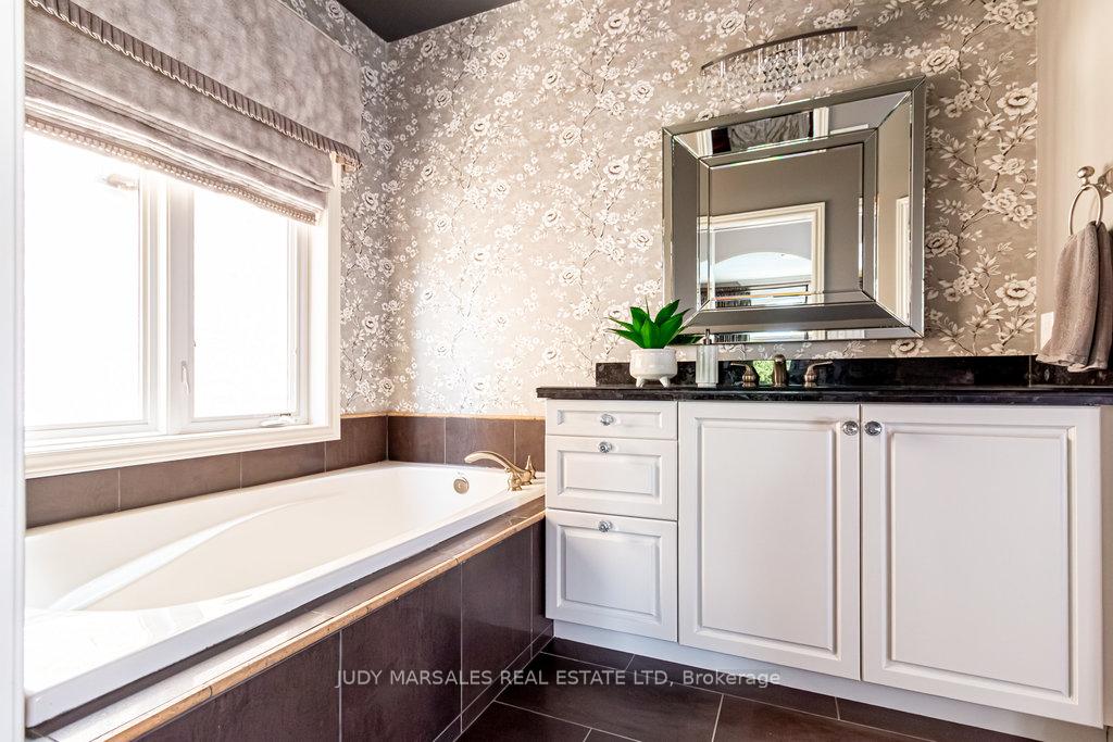 Photo 22 of 44 Turnbull Road, Hamilton, Dundas — HOMEH