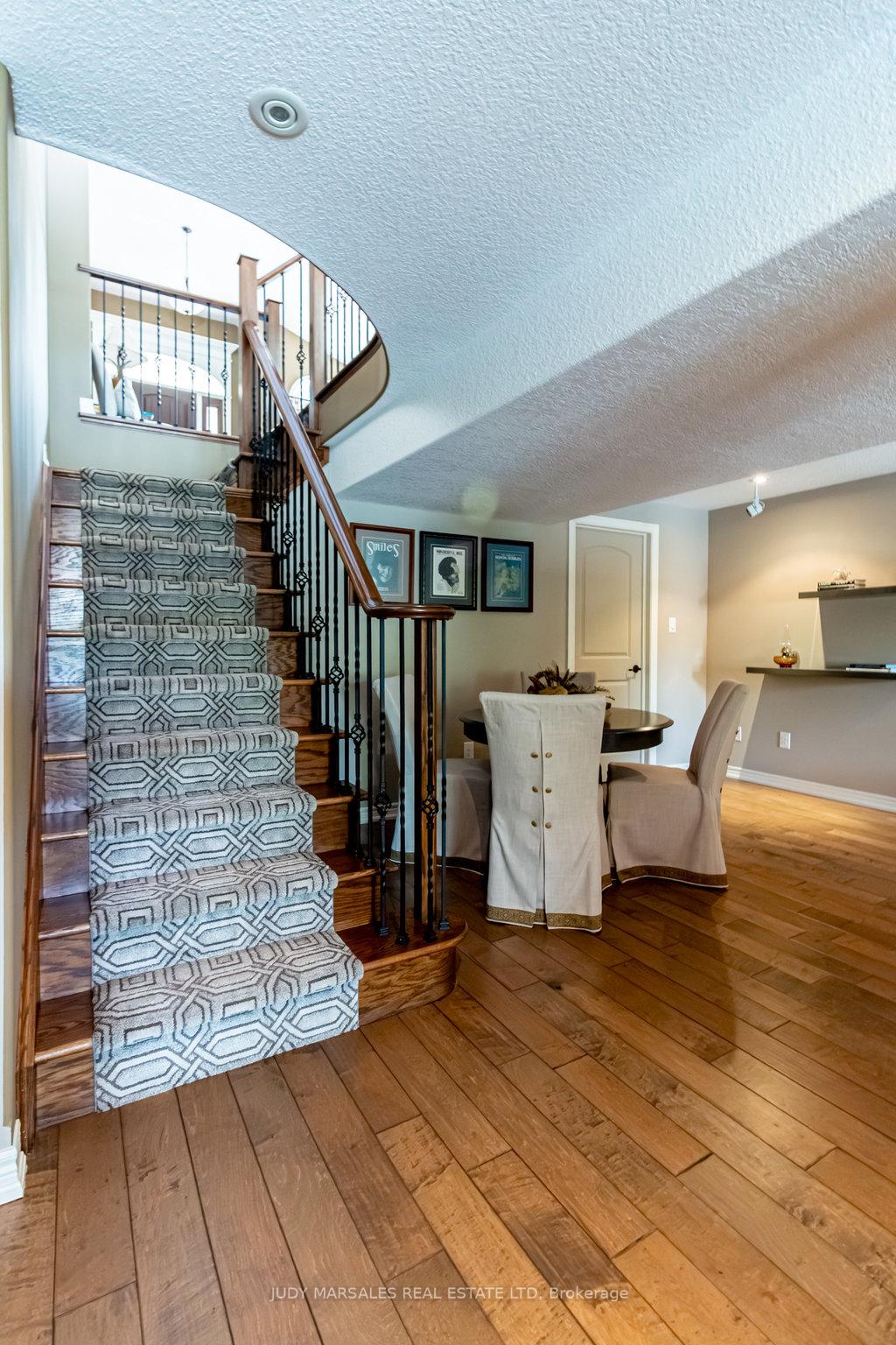Photo 28 of 44 Turnbull Road, Hamilton, Dundas — HOMEH