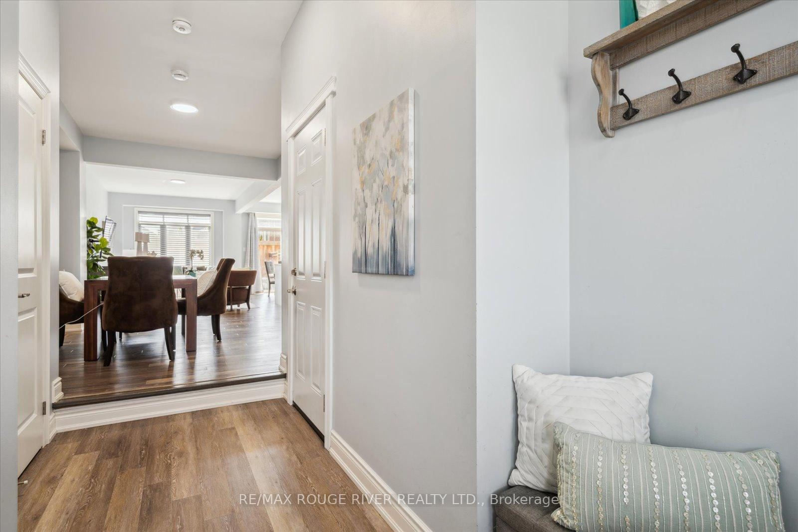 Photo 3 of 72 Lyle Drive, Clarington, Bowmanville — HOMEH