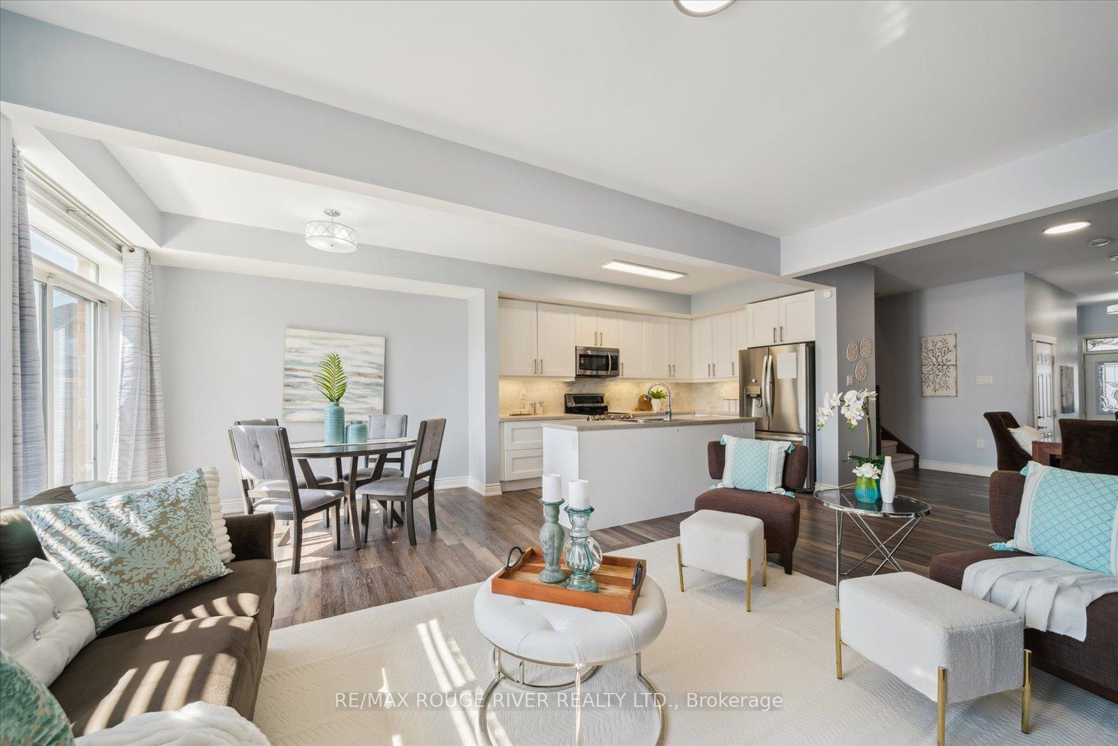 Photo 8 of 72 Lyle Drive, Clarington, Bowmanville — HOMEH
