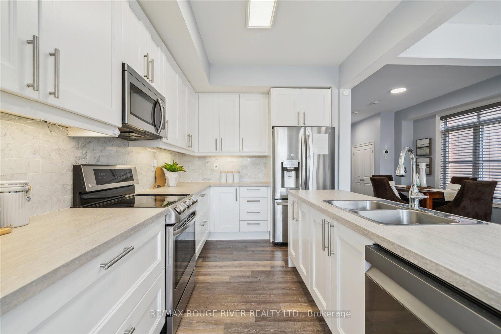 Photo 12 of 72 Lyle Drive, Clarington, Bowmanville — HOMEH