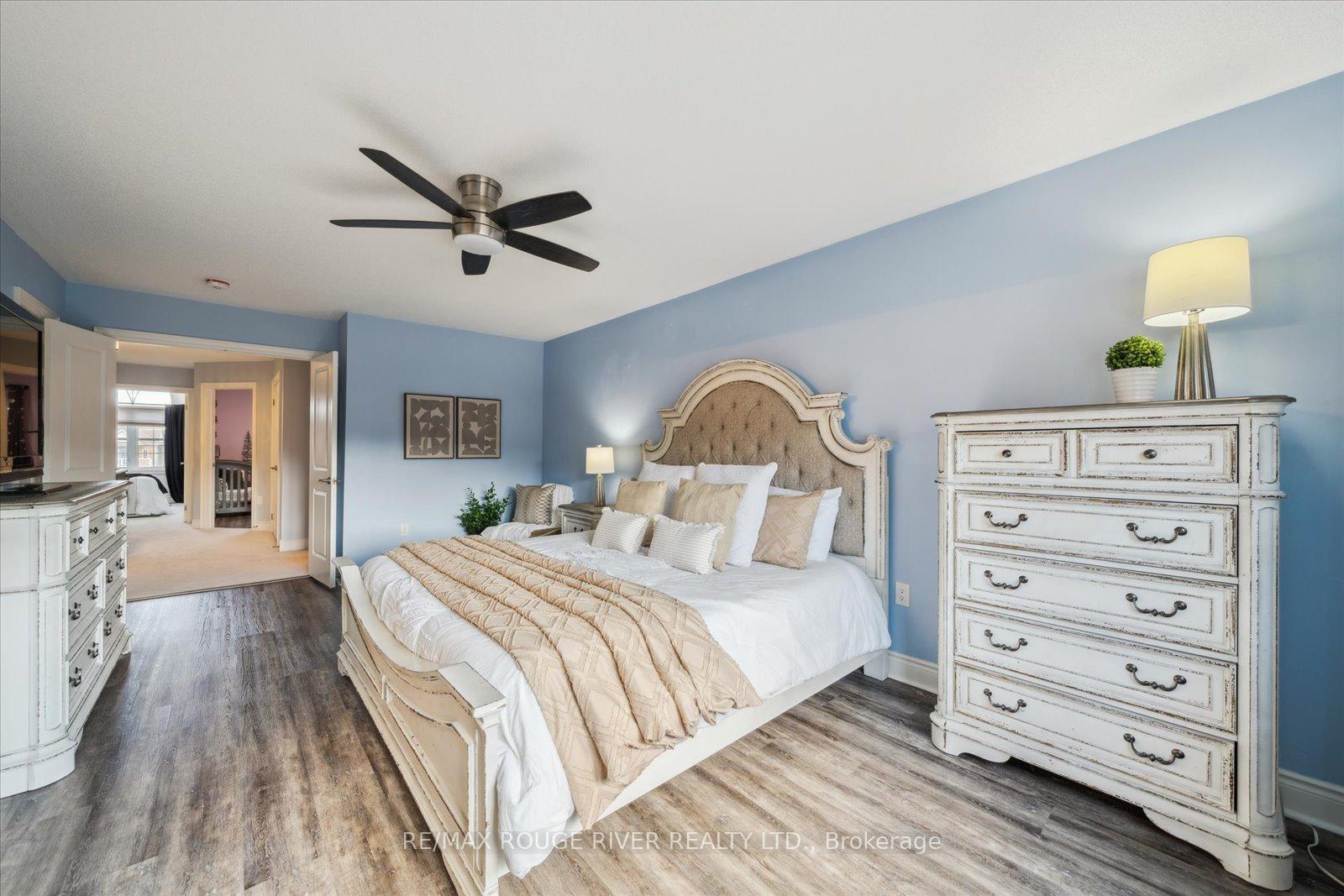 Photo 18 of 72 Lyle Drive, Clarington, Bowmanville — HOMEH