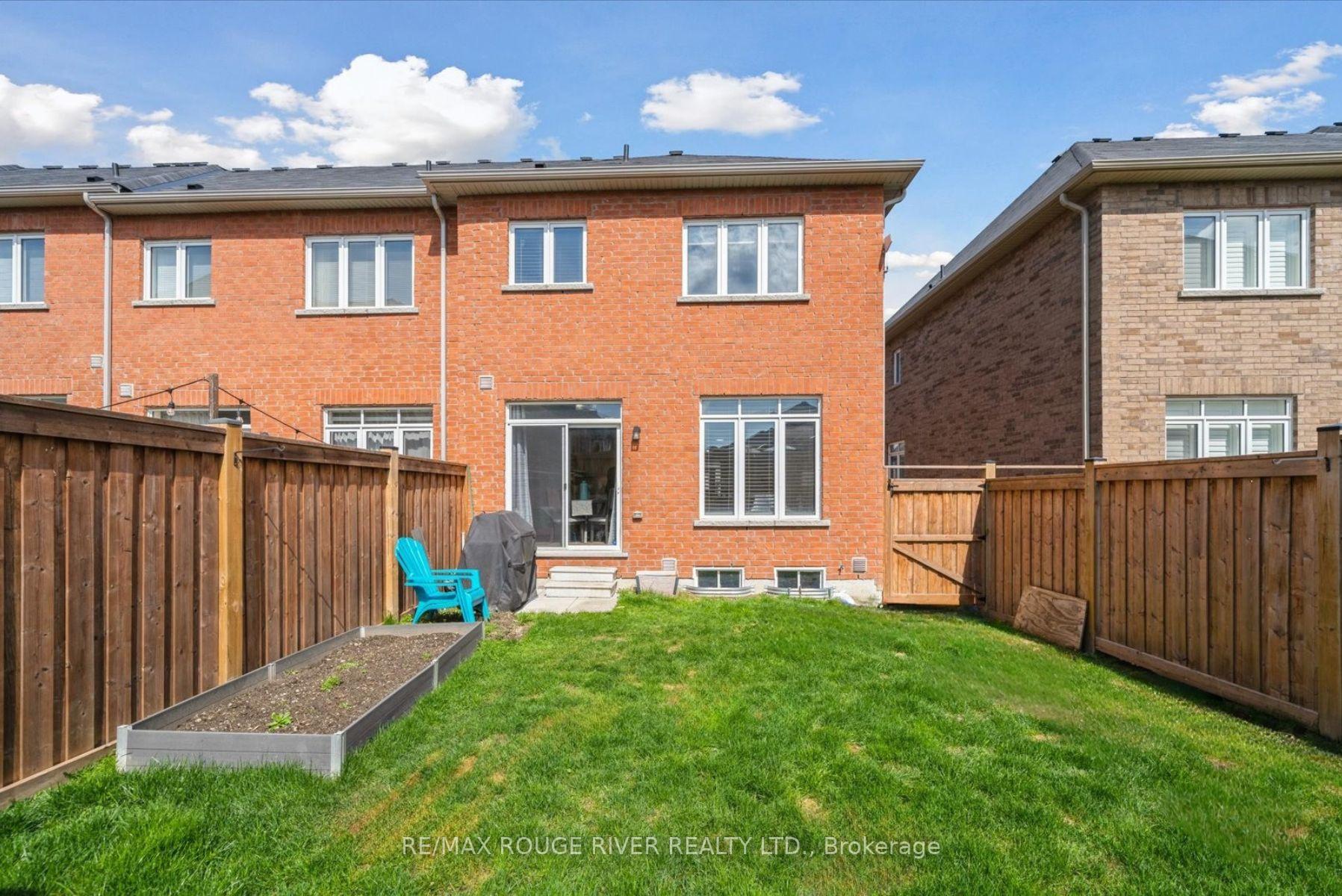 Photo 32 of 72 Lyle Drive, Clarington, Bowmanville — HOMEH
