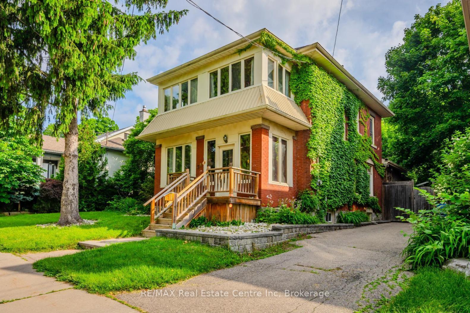 Front of 39 King Street