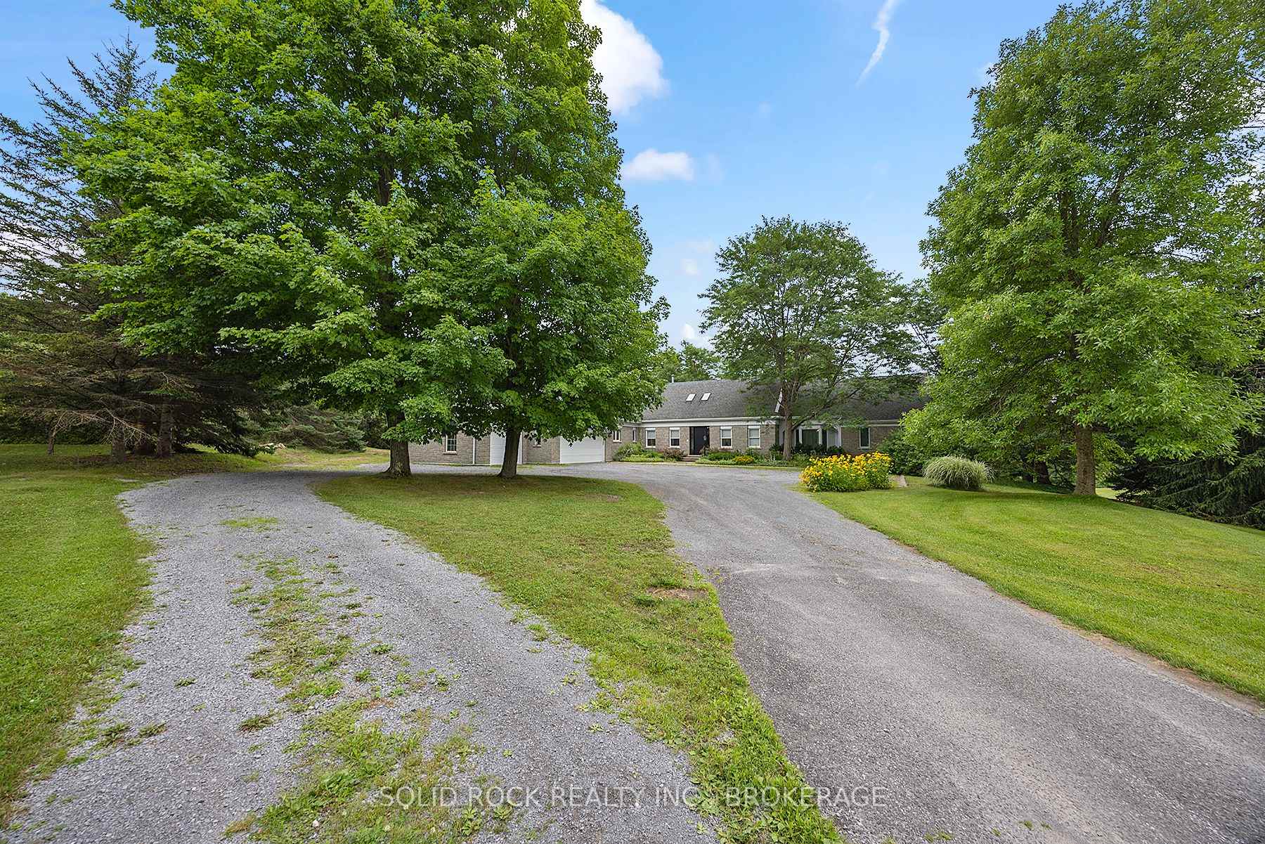 Photo 3 of 5915 Davey Drive, Frontenac, Frontenac South — HOMEH