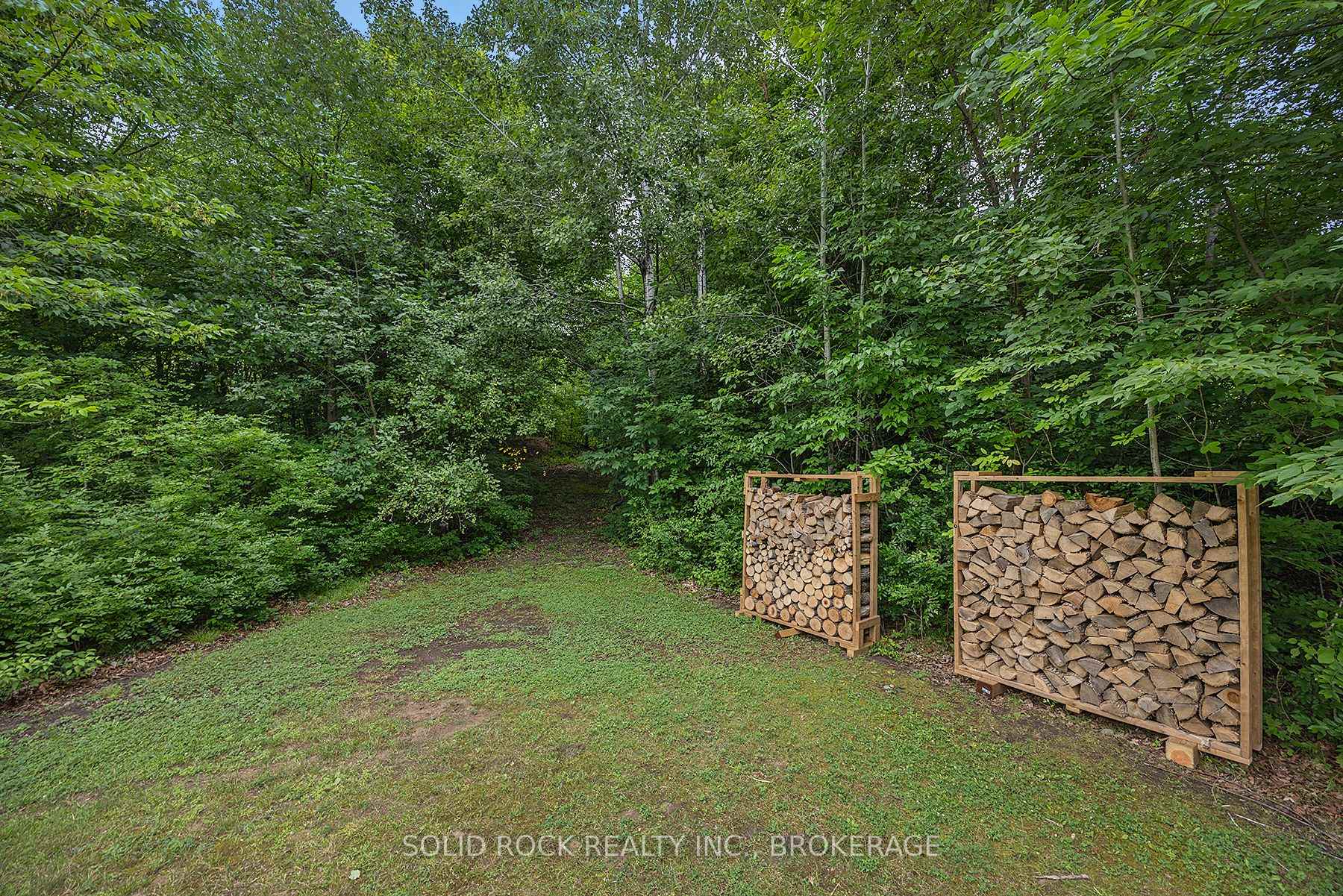 Photo 8 of 5915 Davey Drive, Frontenac, Frontenac South — HOMEH
