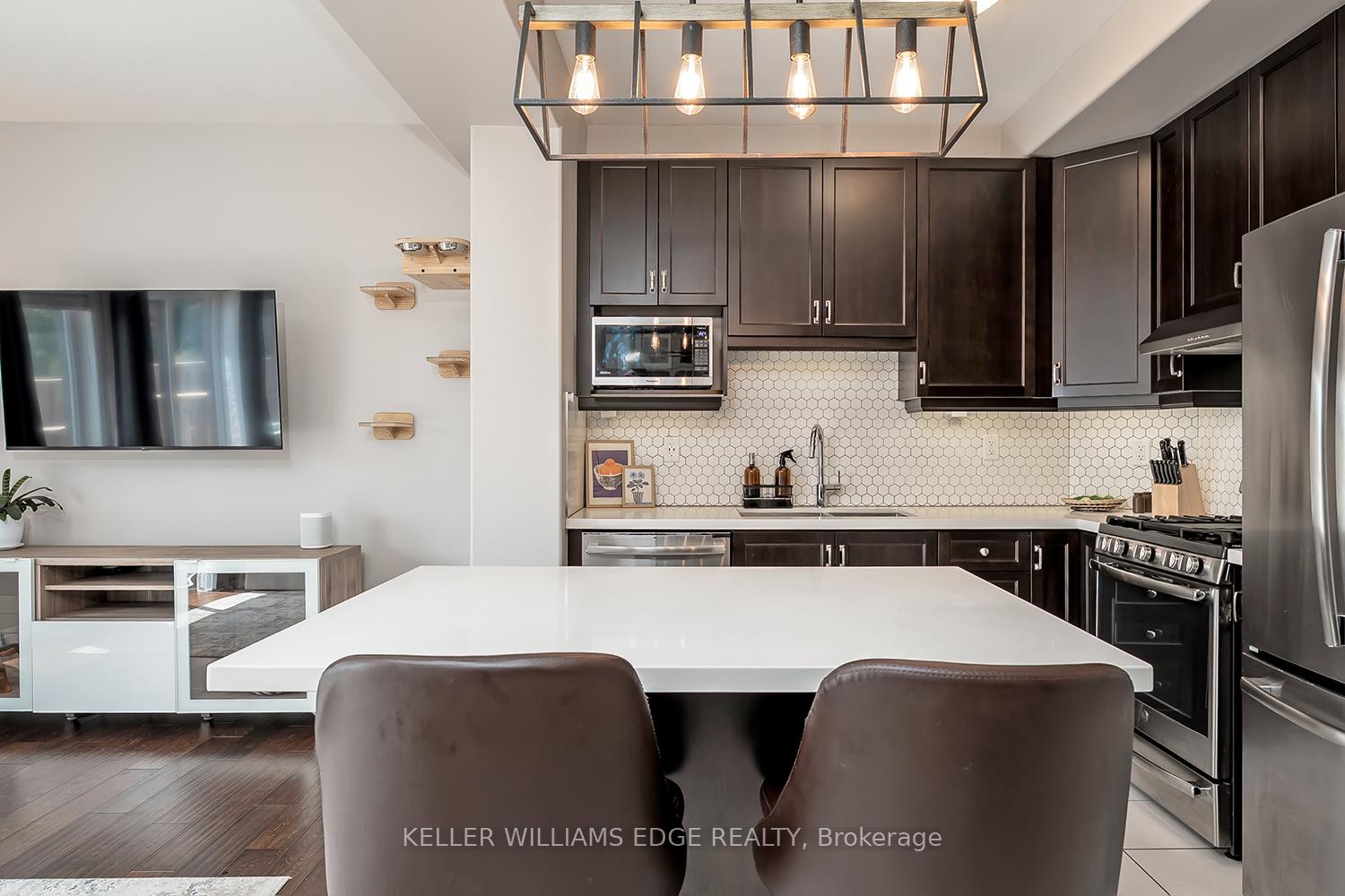 Photo 9 of 67 Columbus Gate, Hamilton, Stoney Creek Mountain — HOMEH
