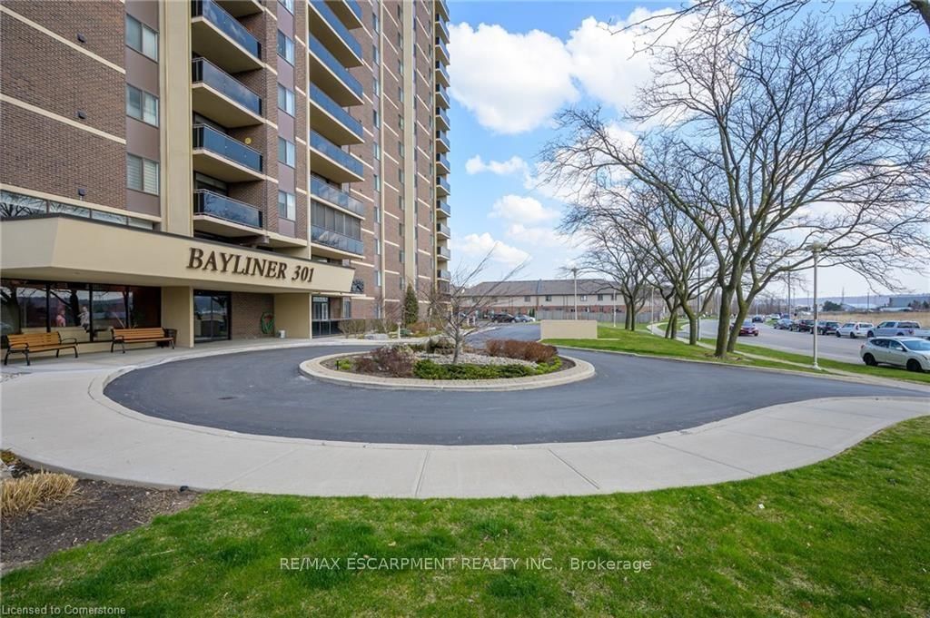 Photo 3 of Unit 1104, 301 FRANCES Ave, Hamilton, Lakeshore — HOMEH