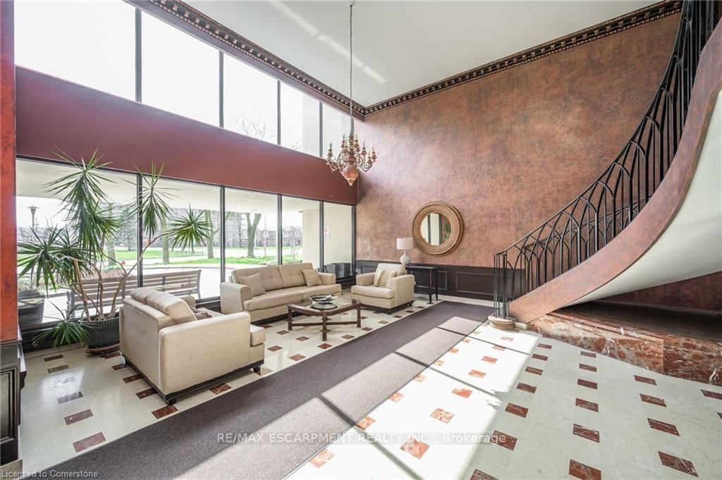 Photo 5 of Unit 1104, 301 FRANCES Ave, Hamilton, Lakeshore — HOMEH