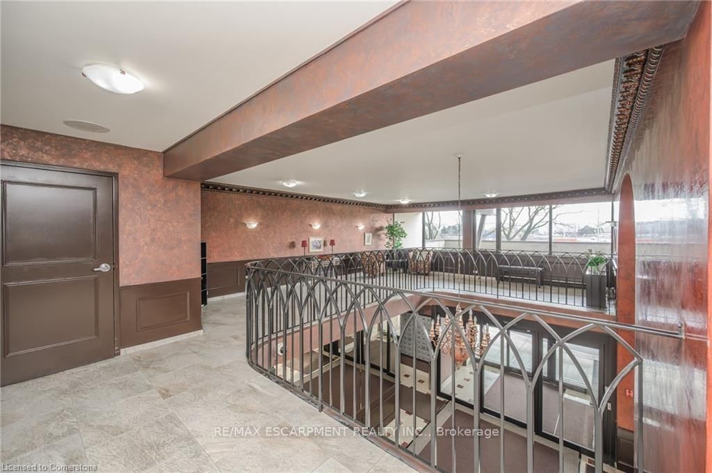 Photo 8 of Unit 1104, 301 FRANCES Ave, Hamilton, Lakeshore — HOMEH
