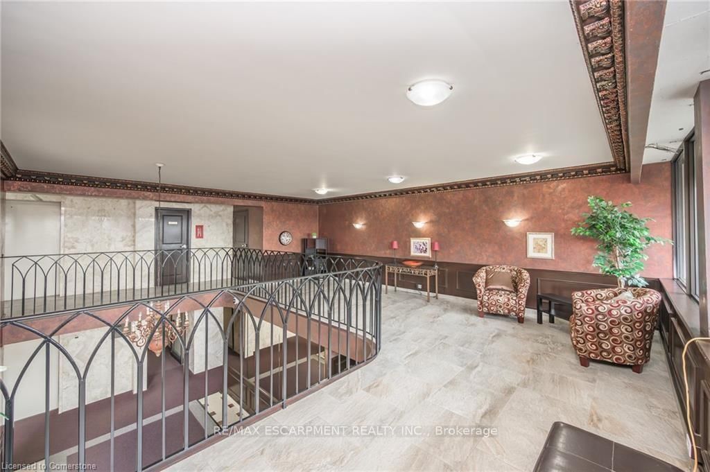 Photo 9 of Unit 1104, 301 FRANCES Ave, Hamilton, Lakeshore — HOMEH