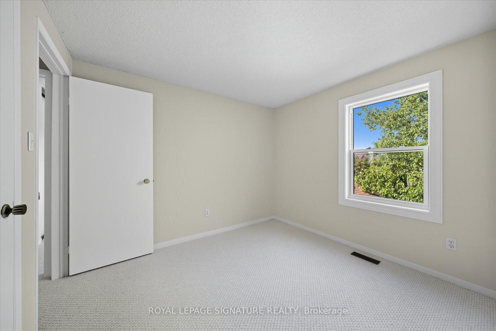 Photo 32 of 77 Ravenscroft Road, Ajax, Central West — HOMEH