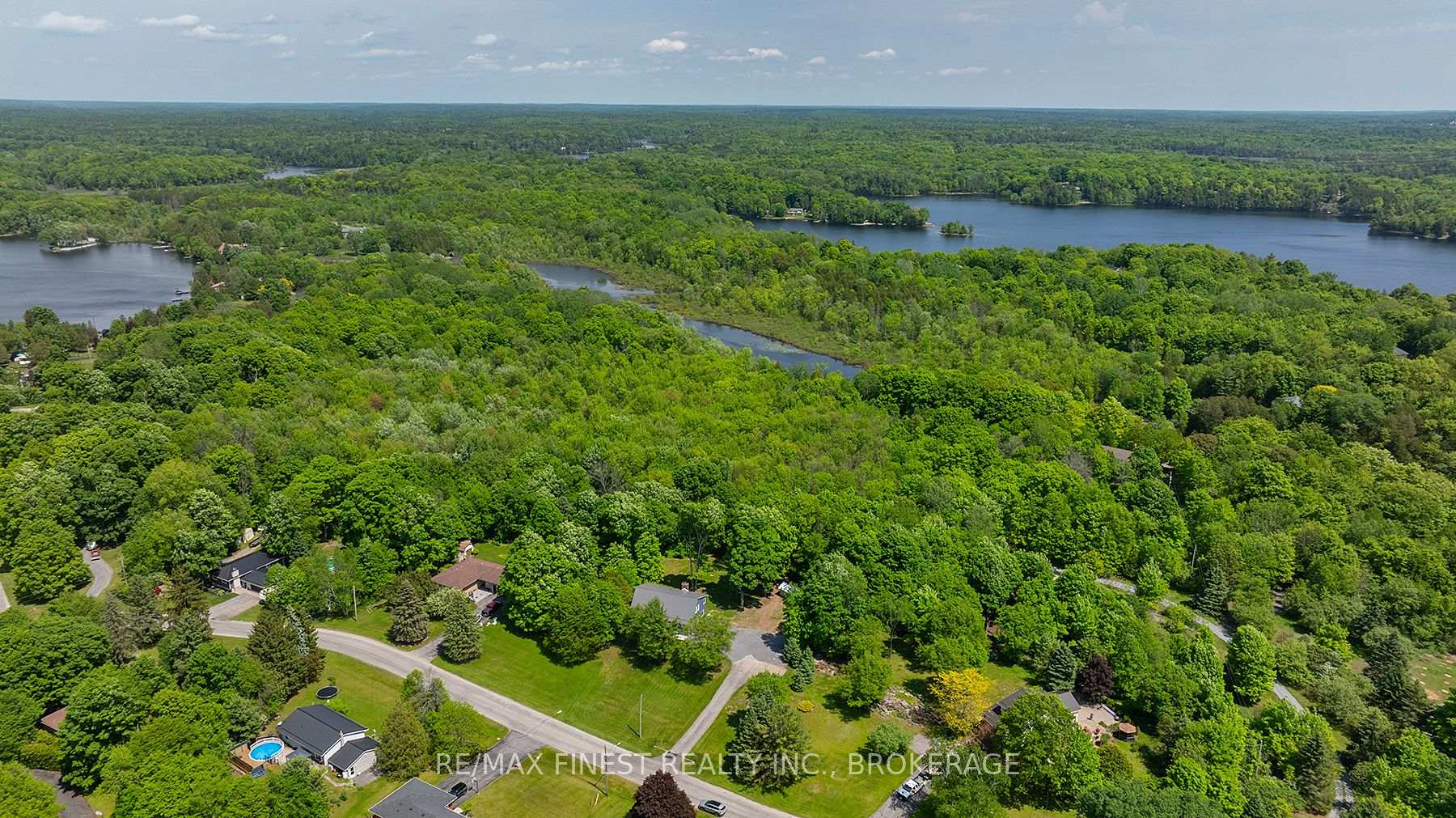 Photo 7 of 5937 Davey Drive, Frontenac, Frontenac South — HOMEH