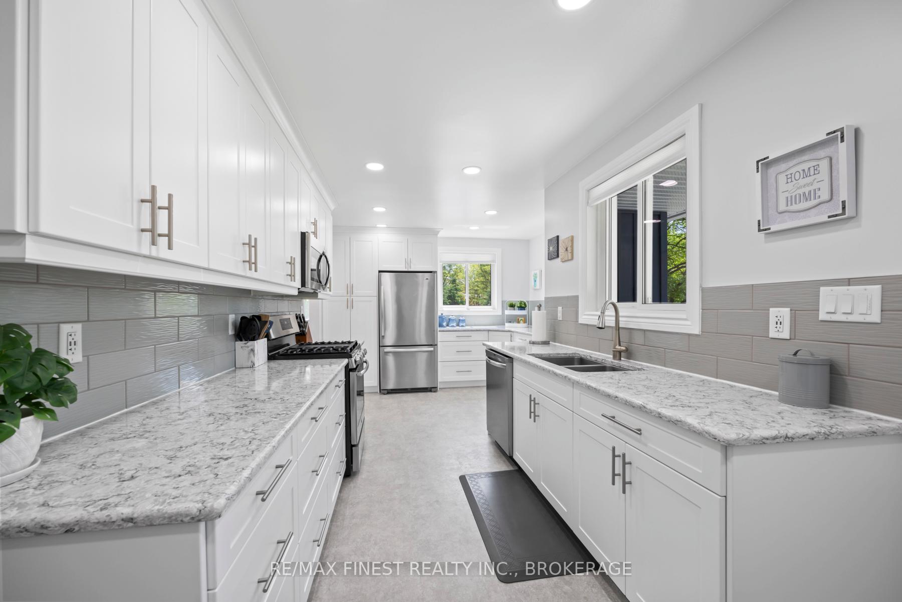 Photo 11 of 5937 Davey Drive, Frontenac, Frontenac South — HOMEH