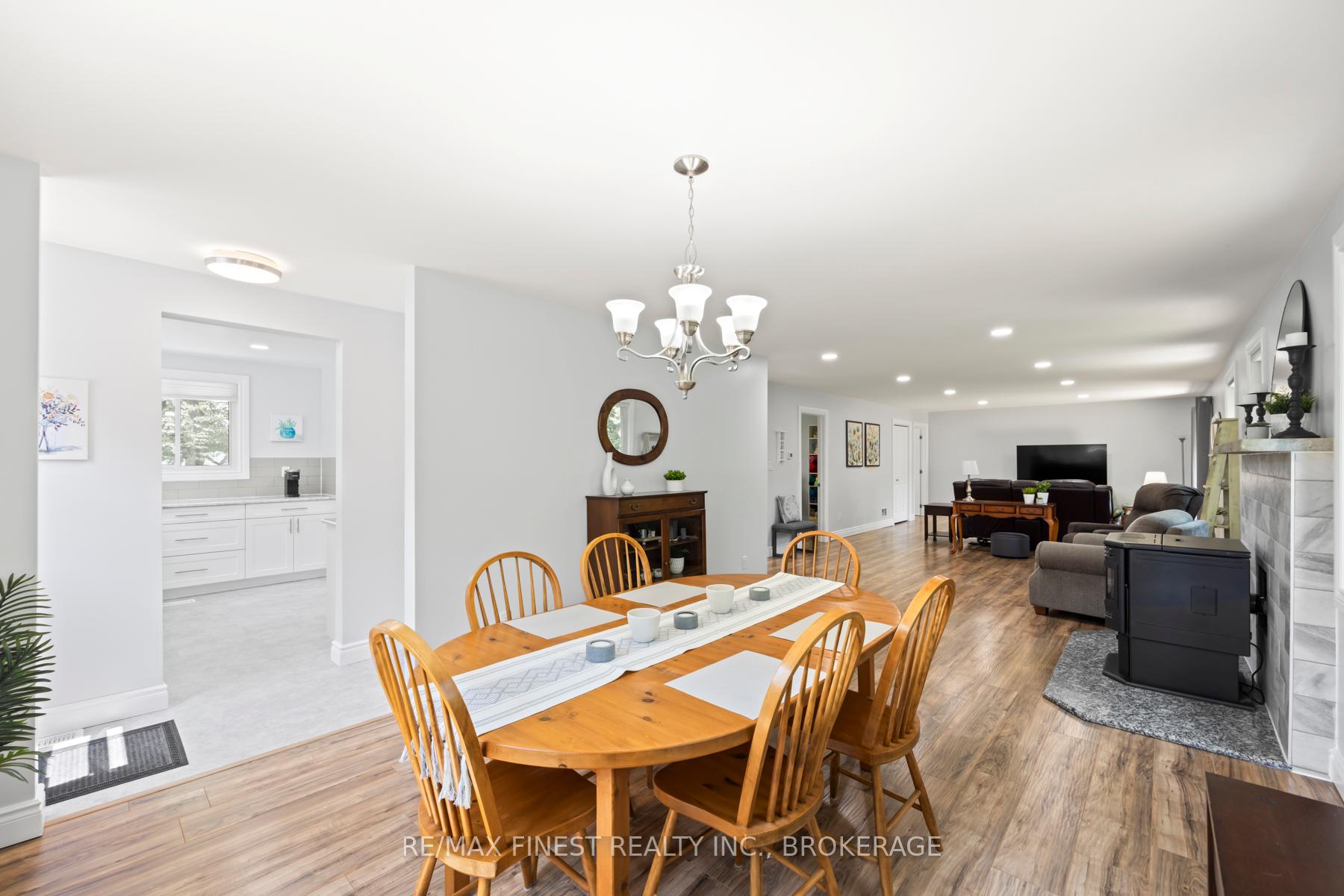 Photo 15 of 5937 Davey Drive, Frontenac, Frontenac South — HOMEH