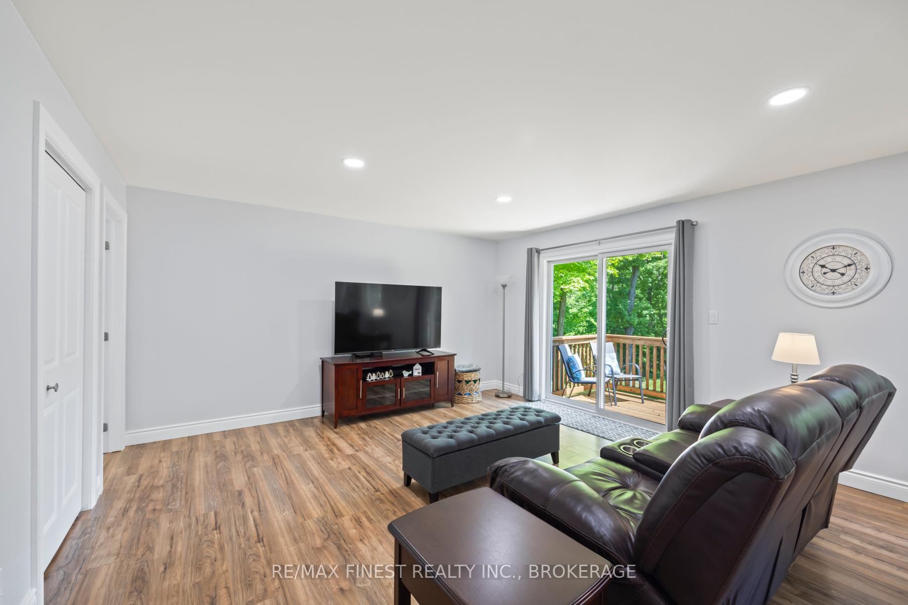 Photo 18 of 5937 Davey Drive, Frontenac, Frontenac South — HOMEH