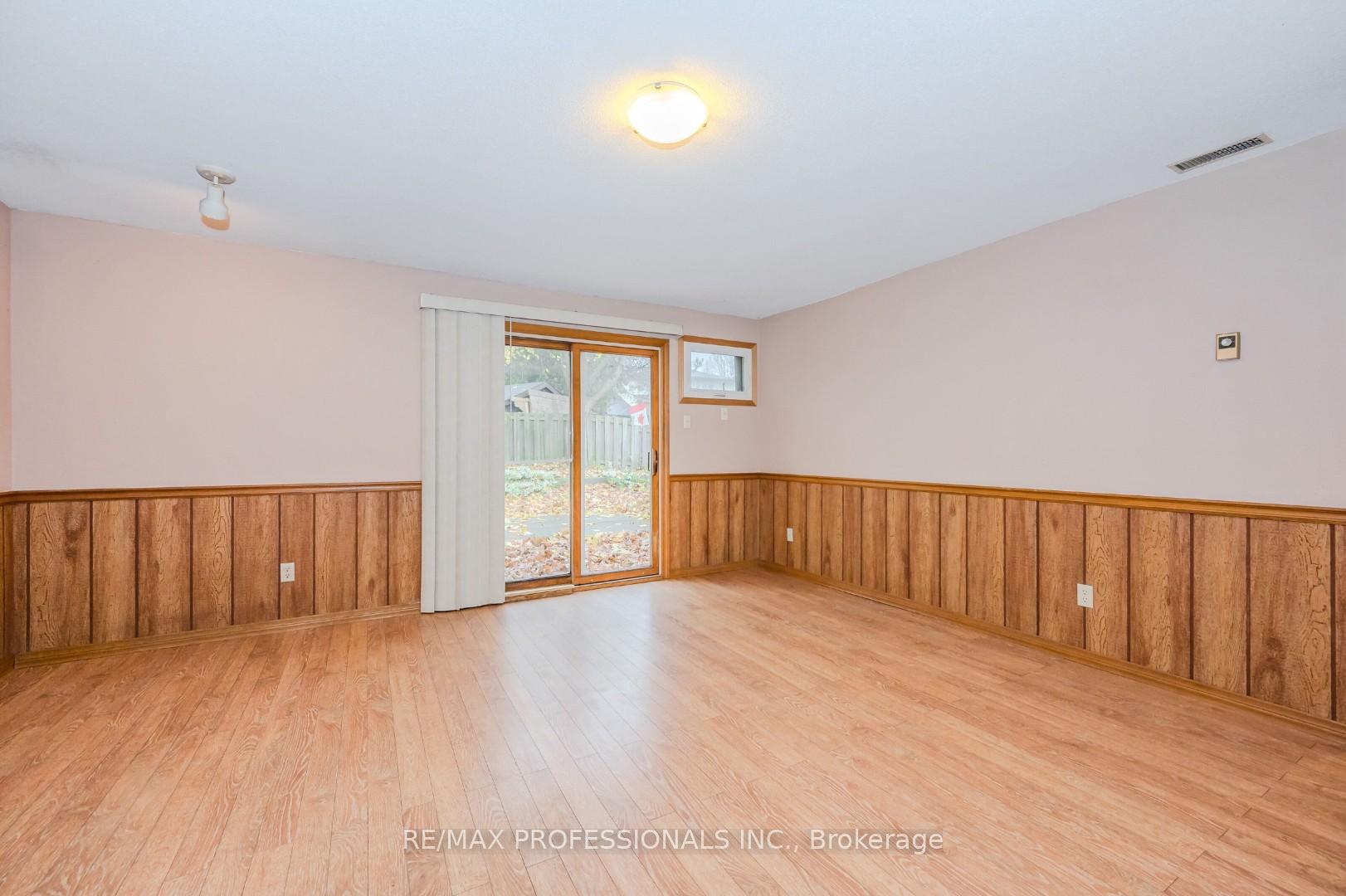 Photo 20 of 10 Brombal Drive, Guelph, Kortright West — HOMEH