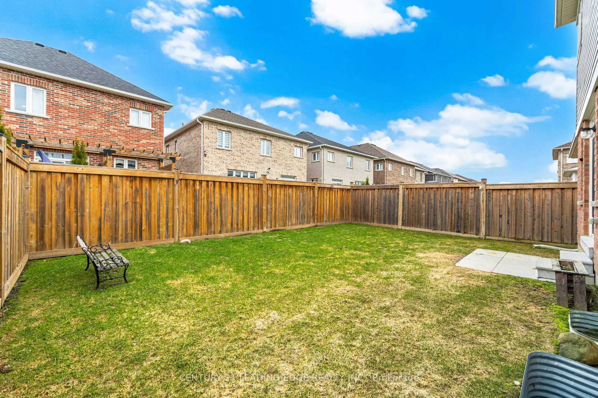 Photo 37 of 88 Fred Jackman Avenue, Clarington, Bowmanville — HOMEH