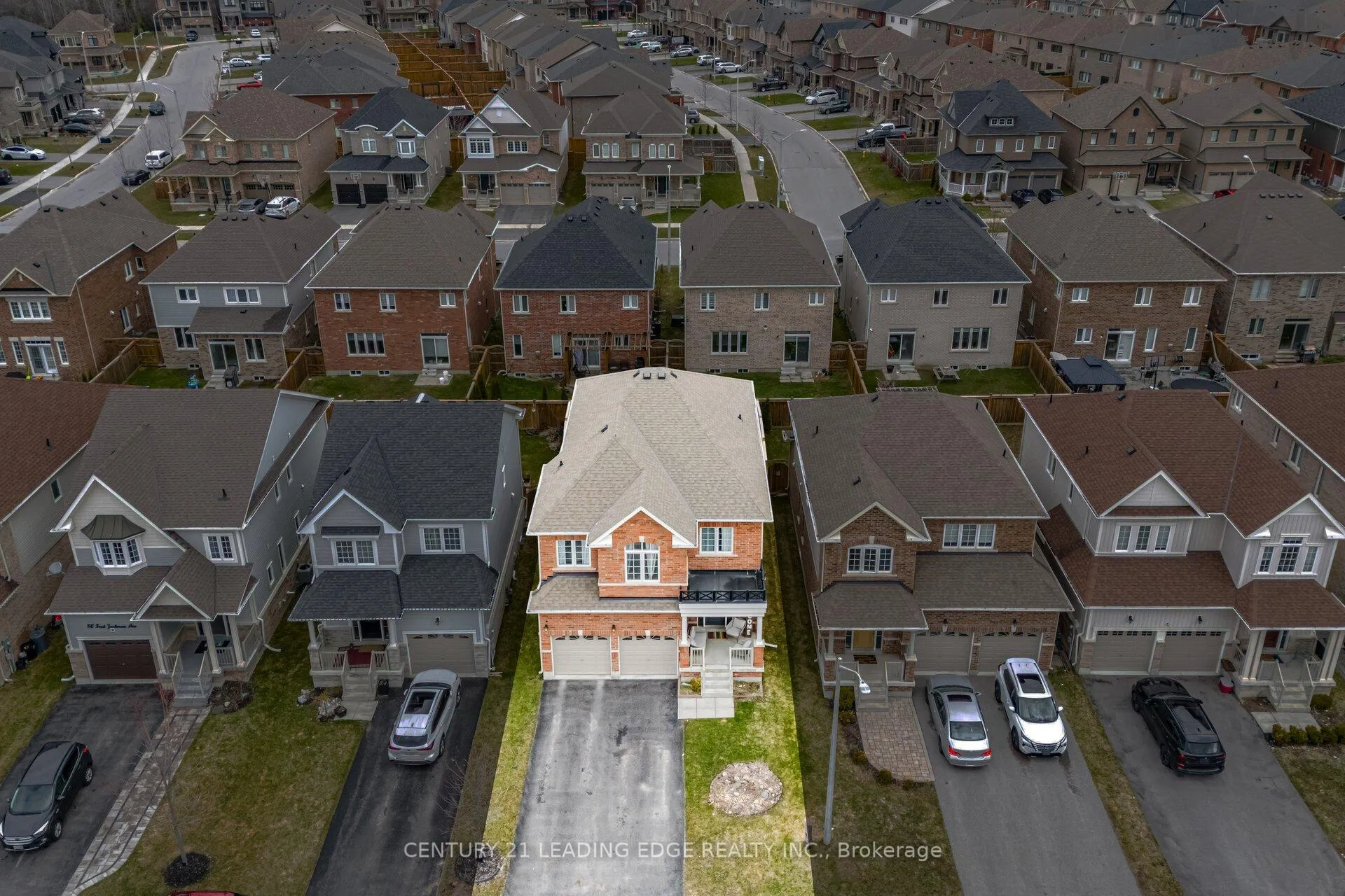 Photo 41 of 88 Fred Jackman Avenue, Clarington, Bowmanville — HOMEH