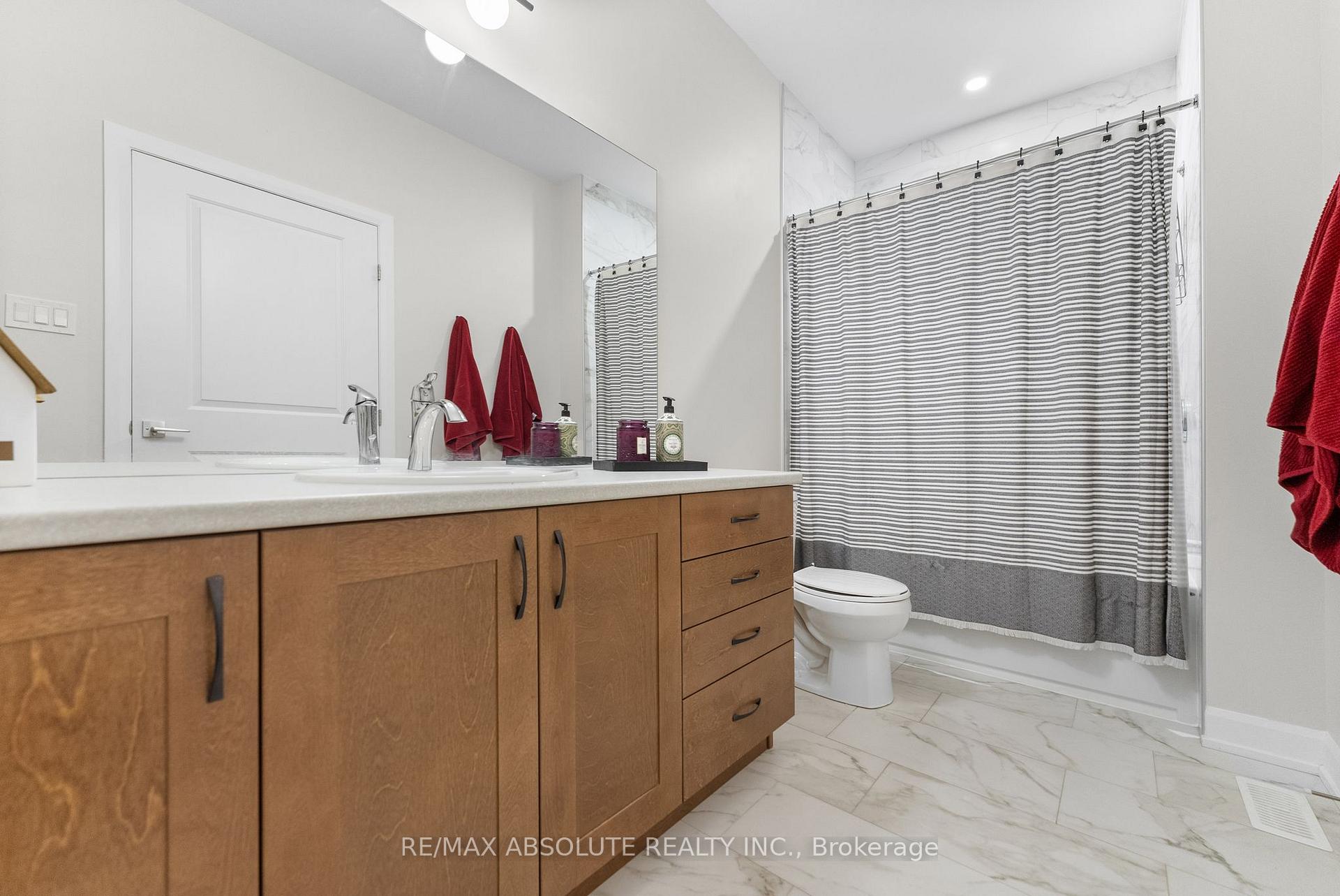 Photo 22 of 222 Mac Beattie Drive, Arnprior — HOMEH