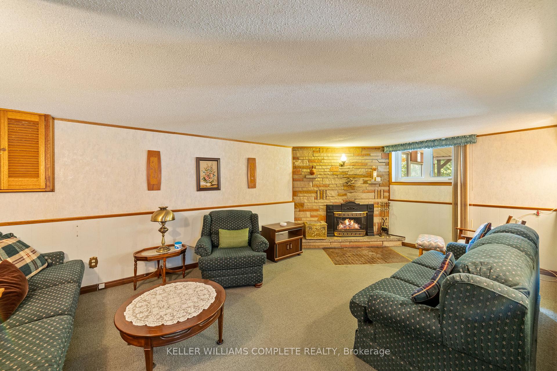 Photo 19 of 191 Appleford Court, Hamilton, Fessenden — HOMEH