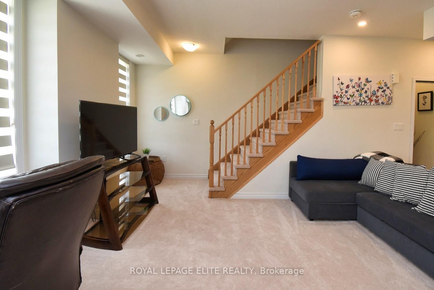 Photo 4 of Unit 69, 383 Dundas St E, Hamilton, Waterdown — HOMEH