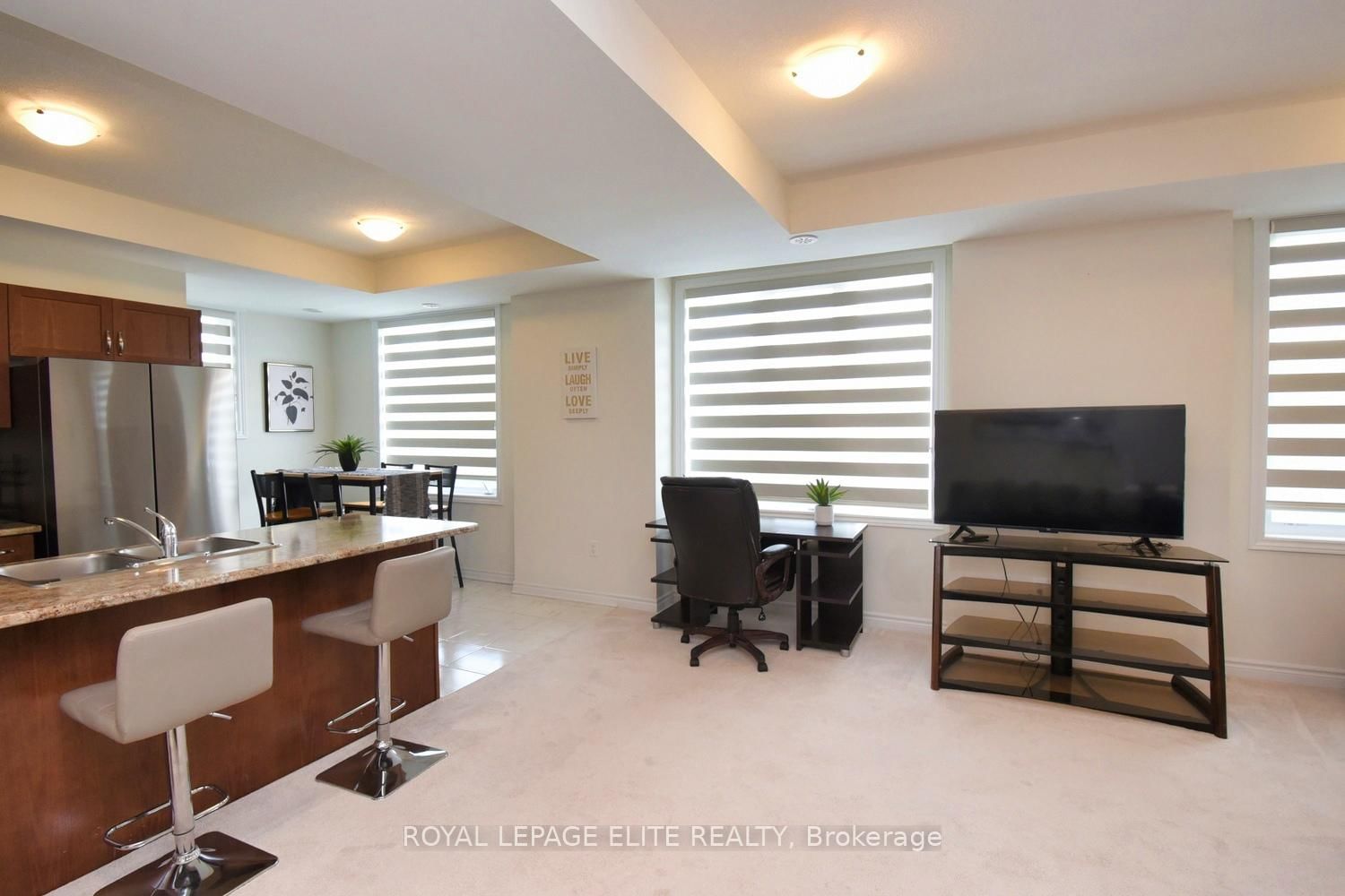 Photo 5 of Unit 69, 383 Dundas St E, Hamilton, Waterdown — HOMEH