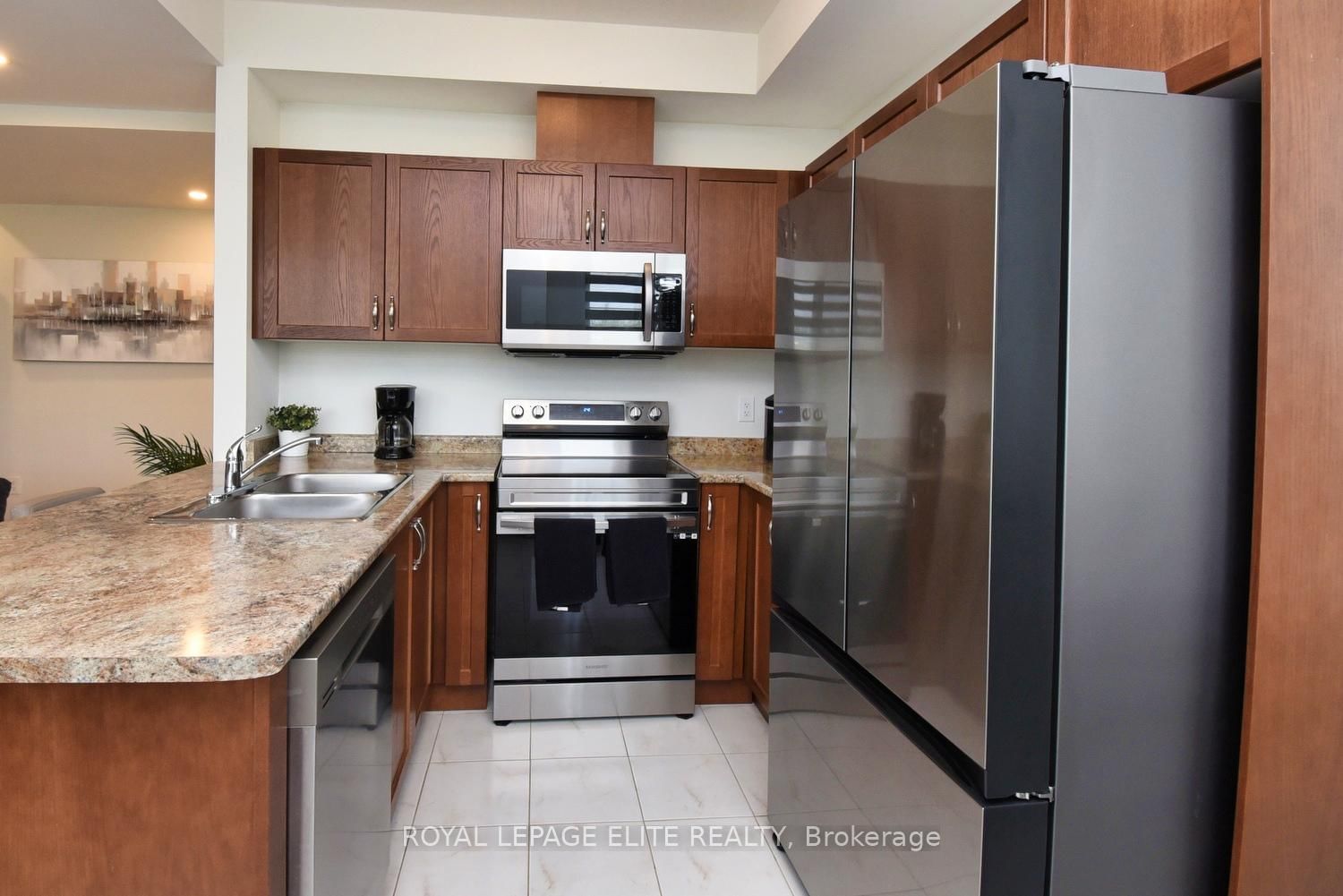 Photo 10 of Unit 69, 383 Dundas St E, Hamilton, Waterdown — HOMEH