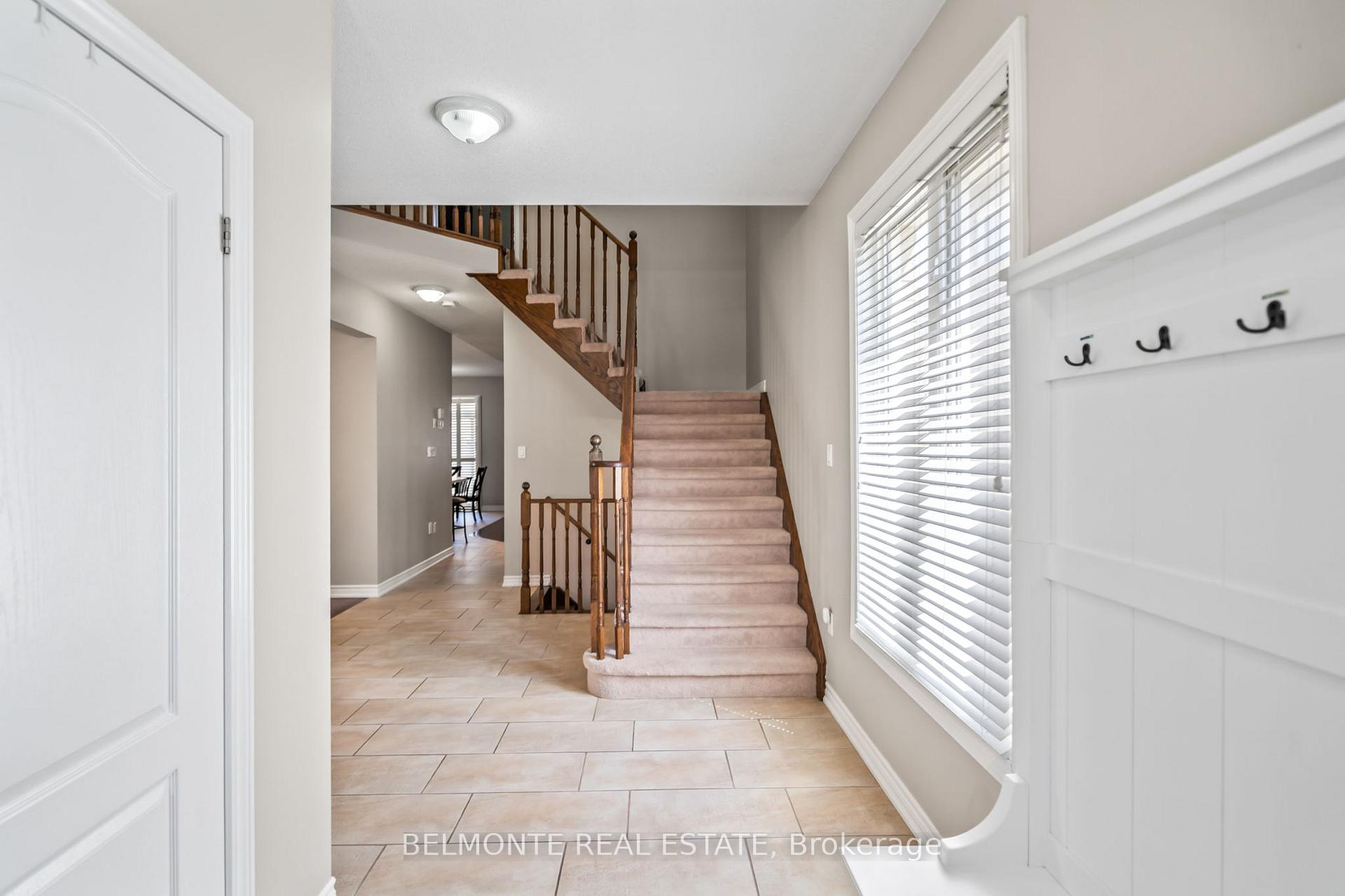 Photo 5 of 11 William Ingles Drive, Clarington, Courtice — HOMEH