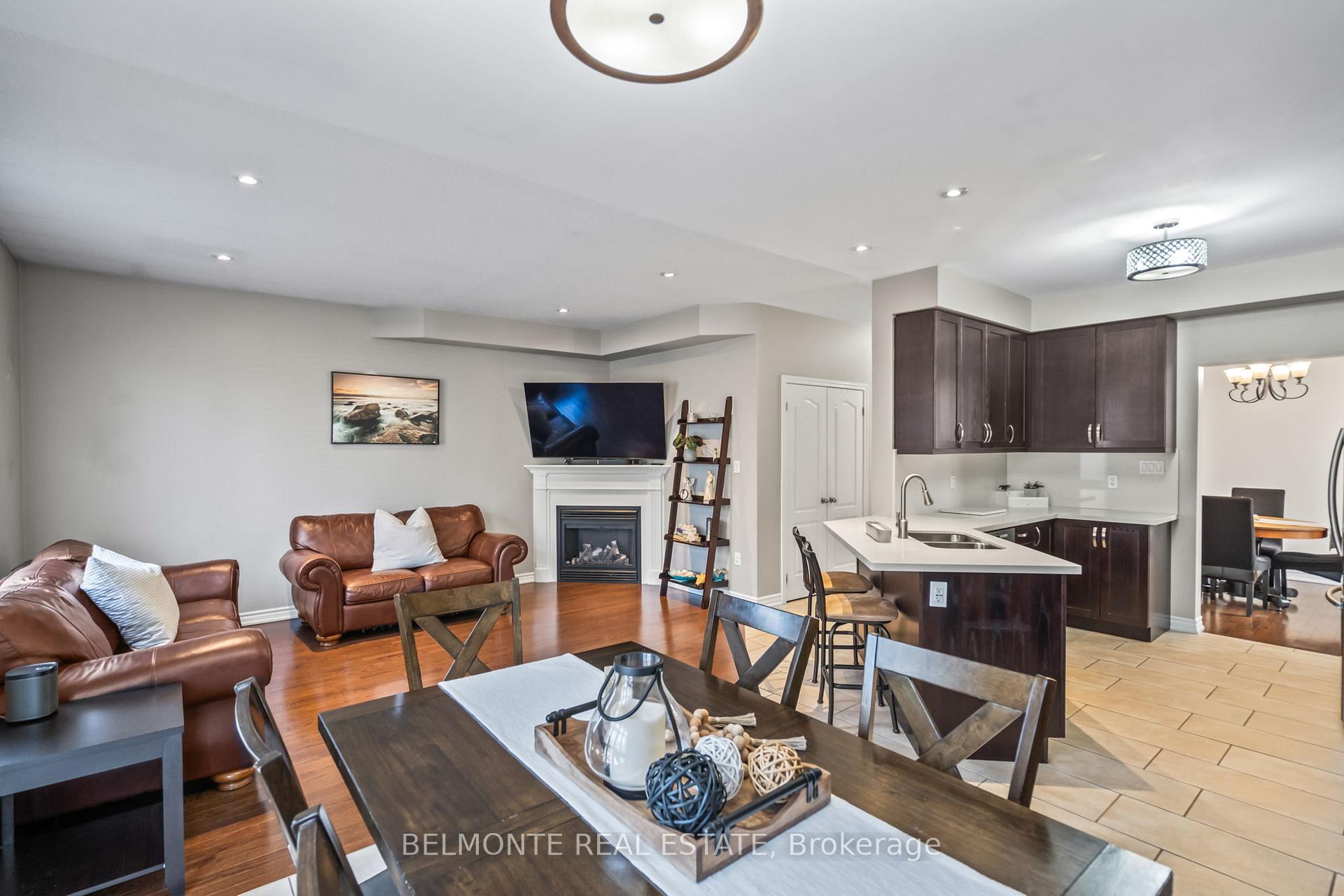 Photo 12 of 11 William Ingles Drive, Clarington, Courtice — HOMEH