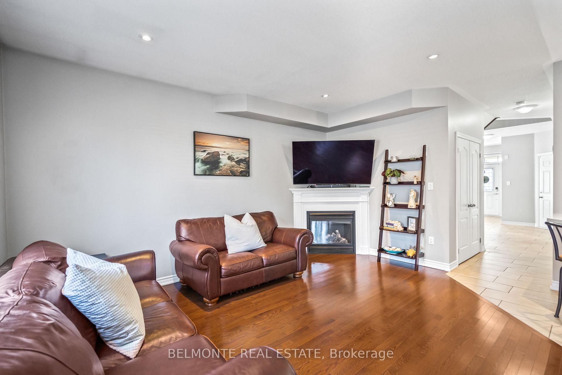 Photo 16 of 11 William Ingles Drive, Clarington, Courtice — HOMEH