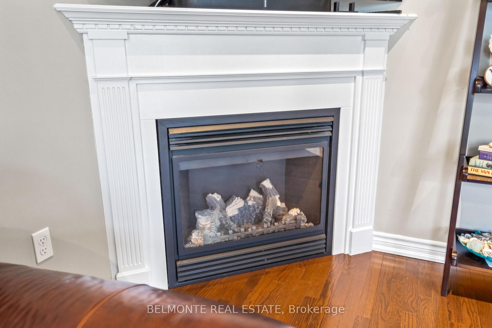 Photo 17 of 11 William Ingles Drive, Clarington, Courtice — HOMEH