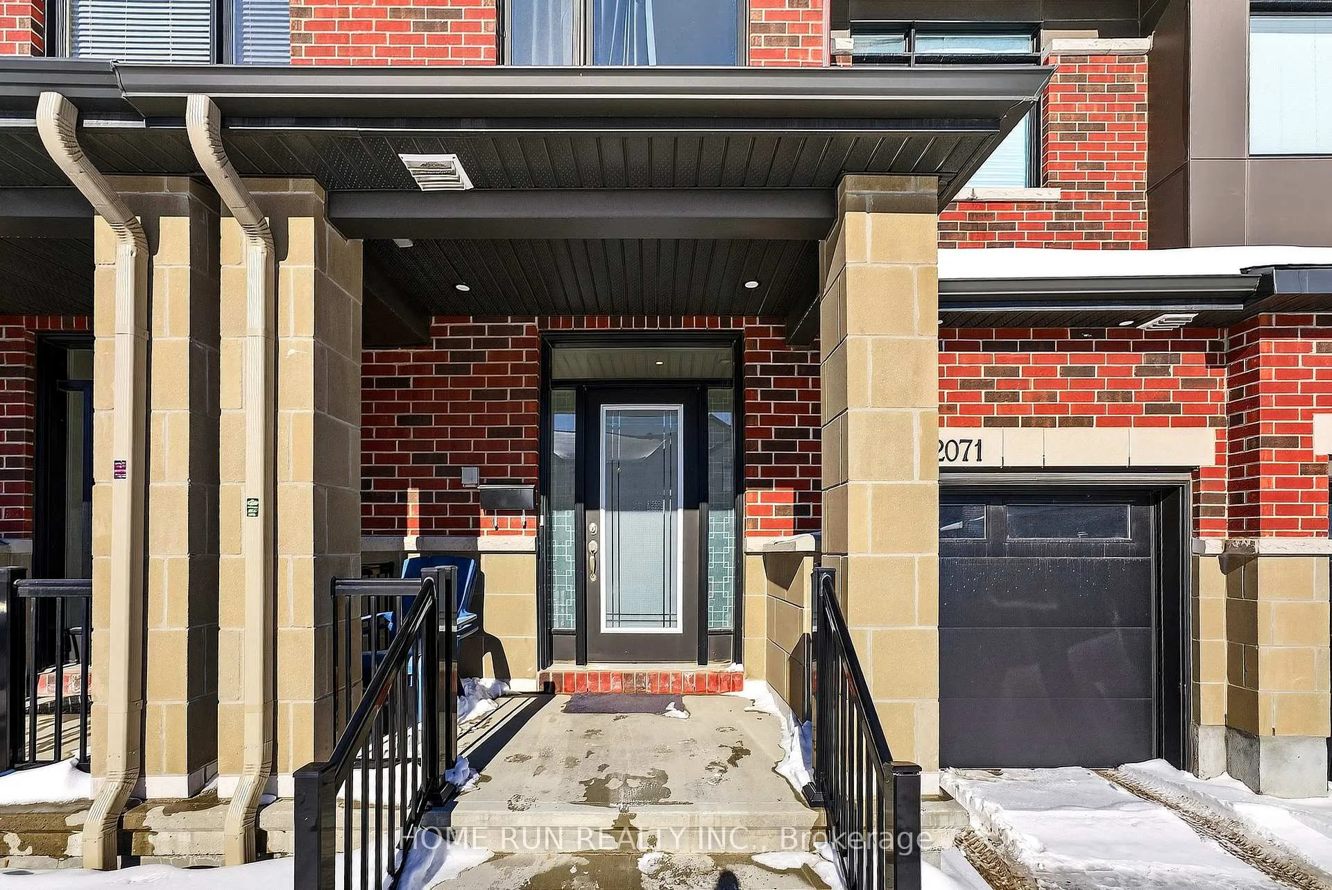 Photo 2 of 2071 Allegrini Terrace, Ottawa, Kanata - Emerald Meadows/Trailwest — HOMEH
