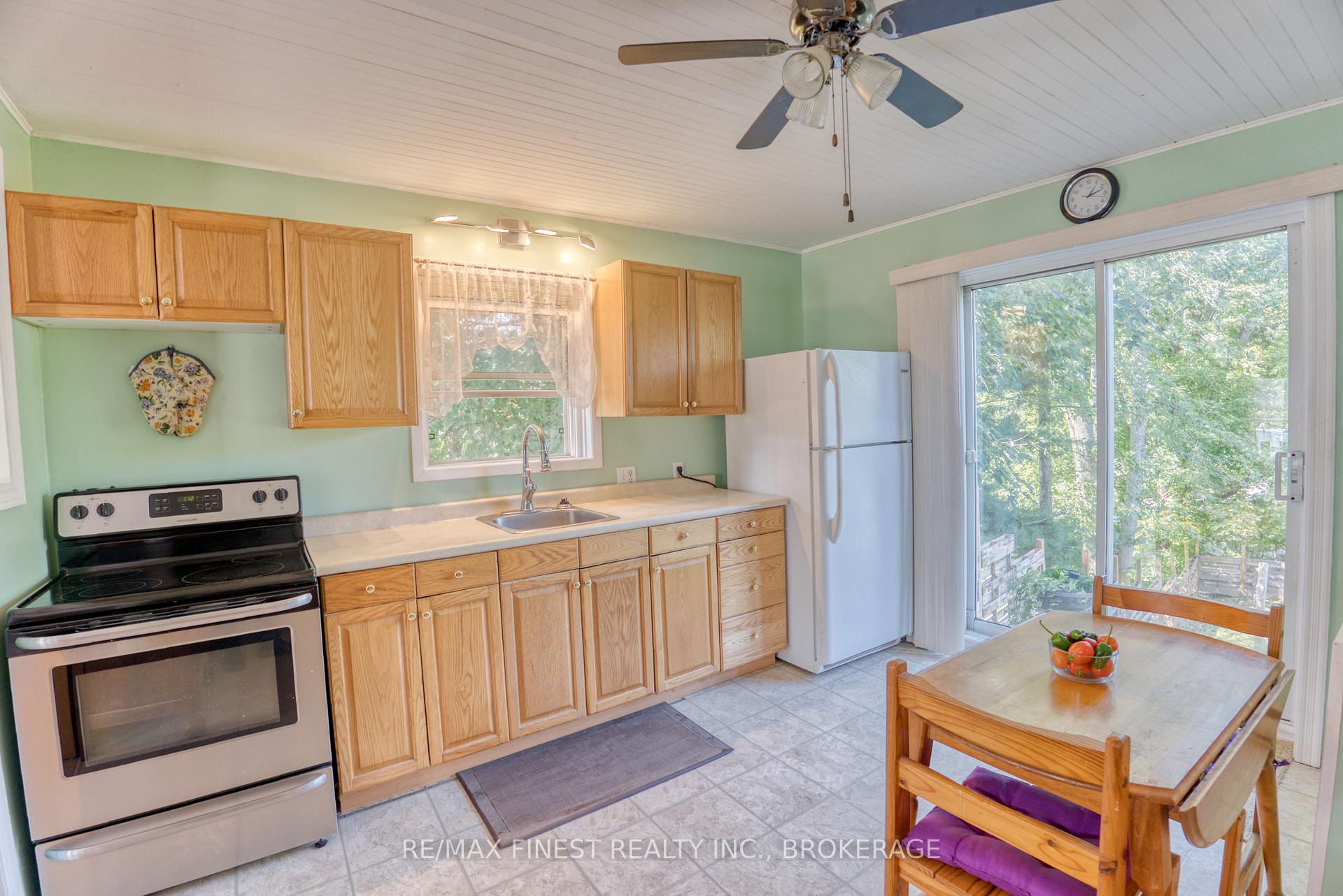 Photo 8 of 14255 Road 38, Frontenac, Frontenac Centre — HOMEH