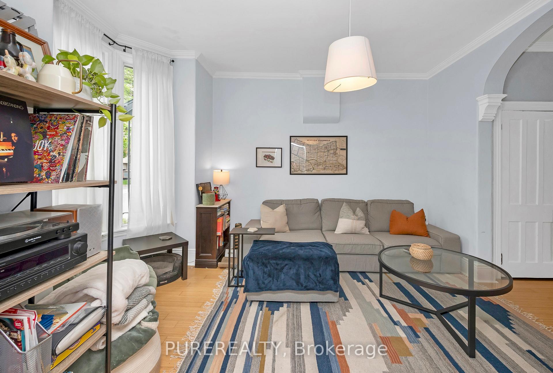 Photo 8 of 29 Emerald Street N, Hamilton, Landsdale — HOMEH