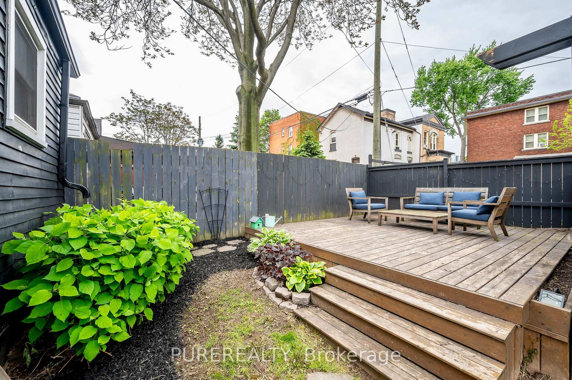 Photo 21 of 29 Emerald Street N, Hamilton, Landsdale — HOMEH