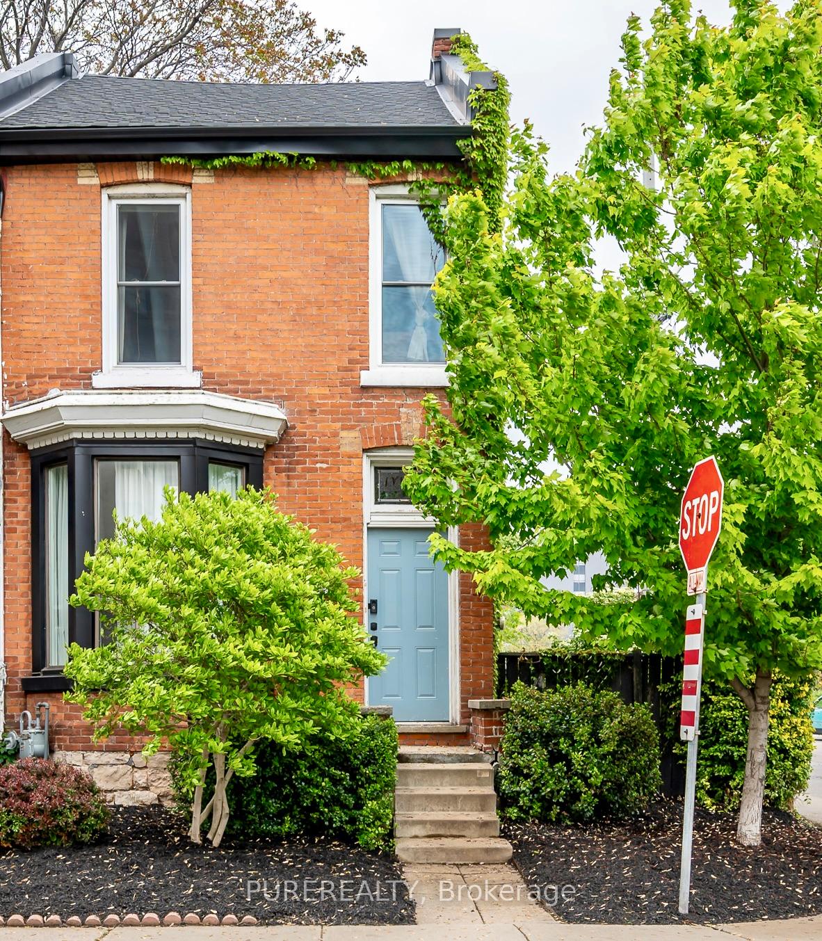 Photo 24 of 29 Emerald Street N, Hamilton, Landsdale — HOMEH