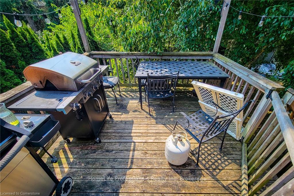 Photo 10 of 494 Heather Hill Court, Hamilton, Meadowlands — HOMEH