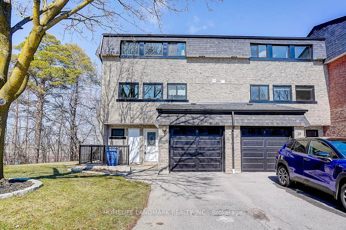 Photo 1 of 40 Henderson Drive, Aurora, Aurora Highlands — HOMEH