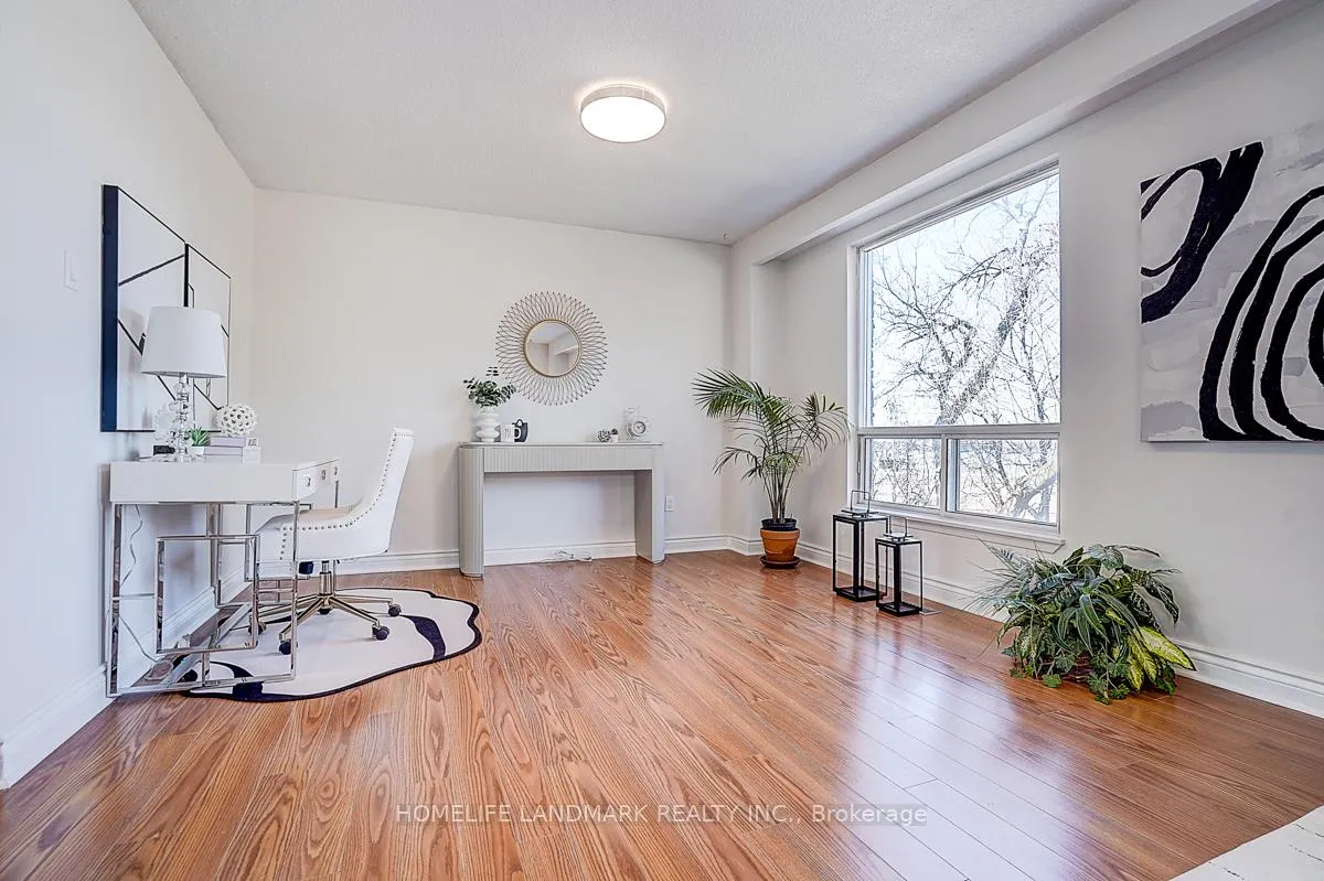 Photo 21 of 40 Henderson Drive, Aurora, Aurora Highlands — HOMEH