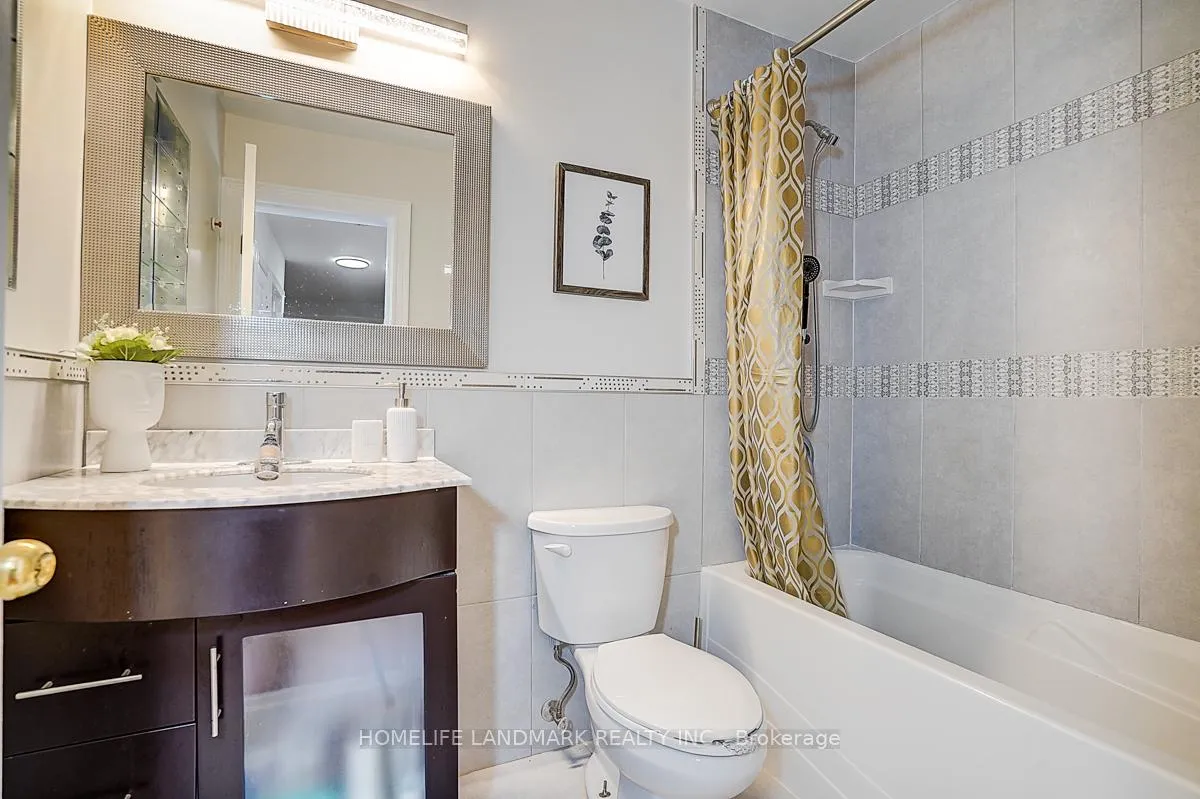 Photo 28 of 40 Henderson Drive, Aurora, Aurora Highlands — HOMEH
