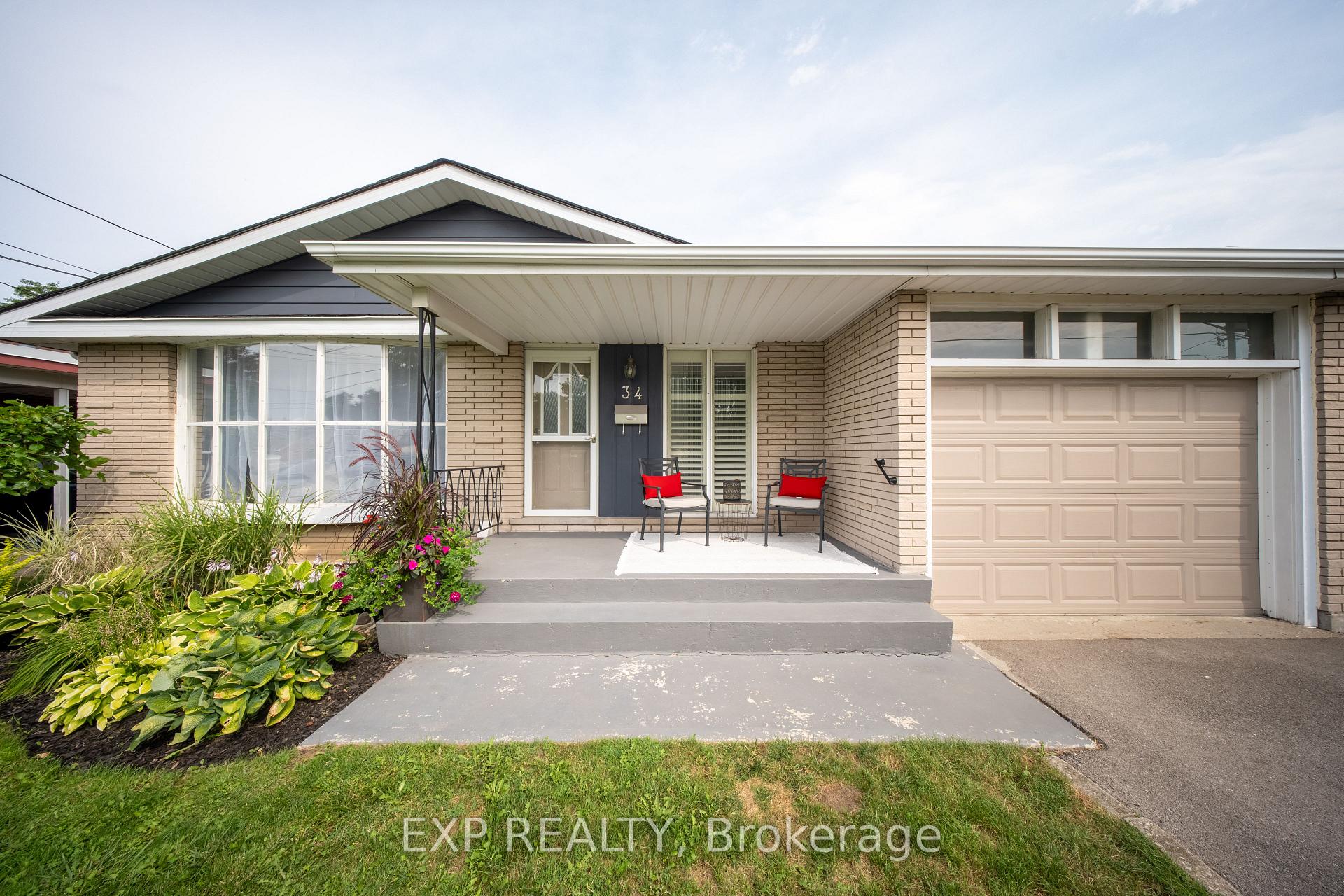 Photo 1 of 34 Alpine Avenue, Hamilton, Stoney Creek — HOMEH