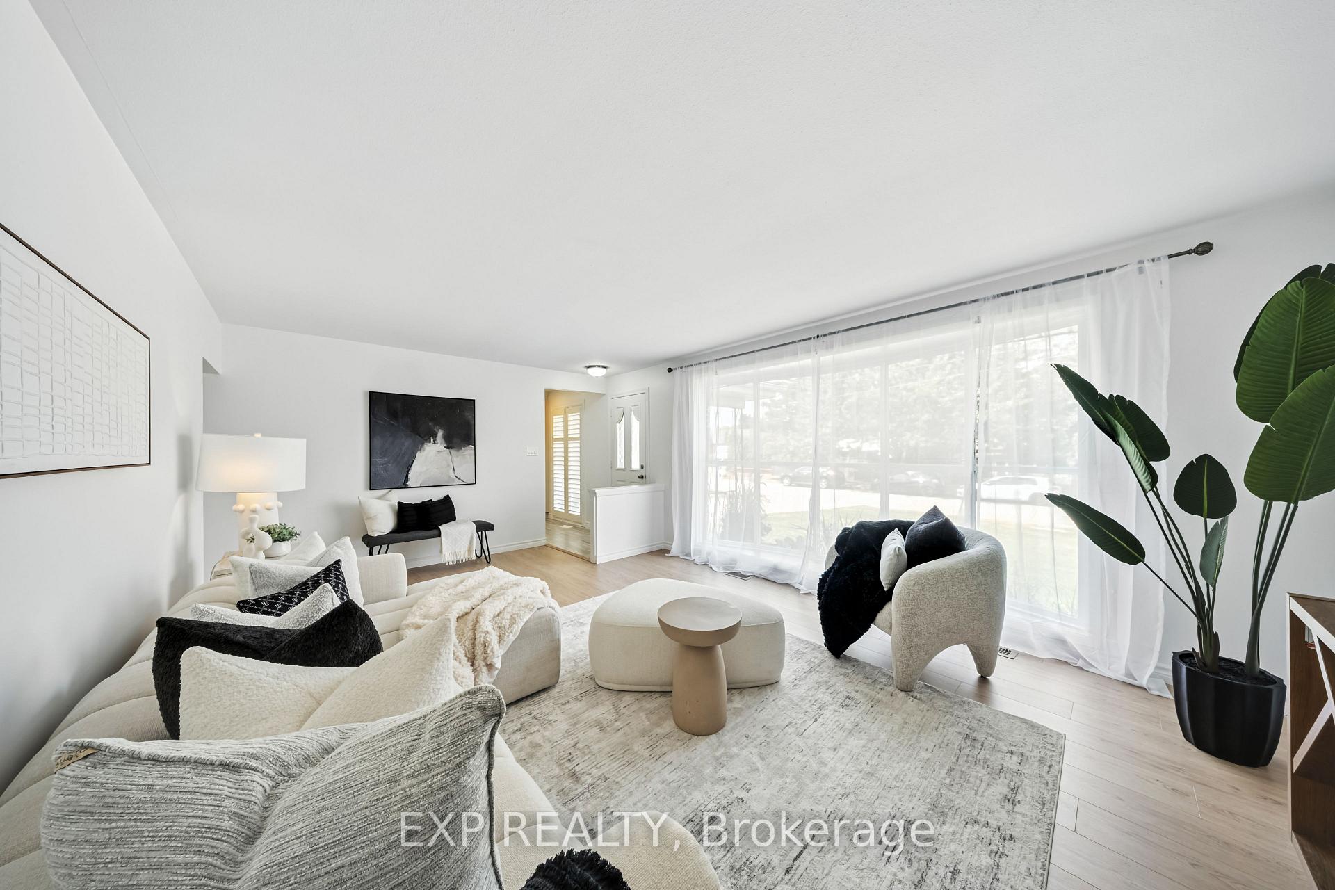 Photo 6 of 34 Alpine Avenue, Hamilton, Stoney Creek — HOMEH