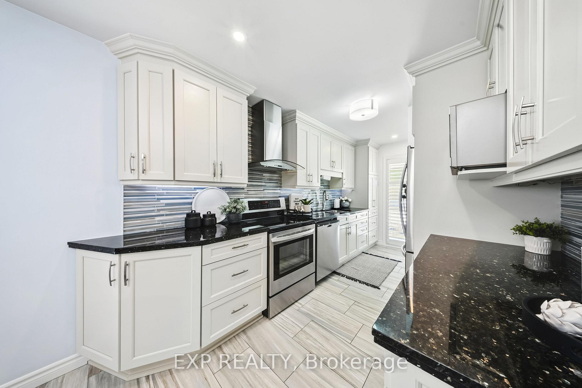 Photo 11 of 34 Alpine Avenue, Hamilton, Stoney Creek — HOMEH