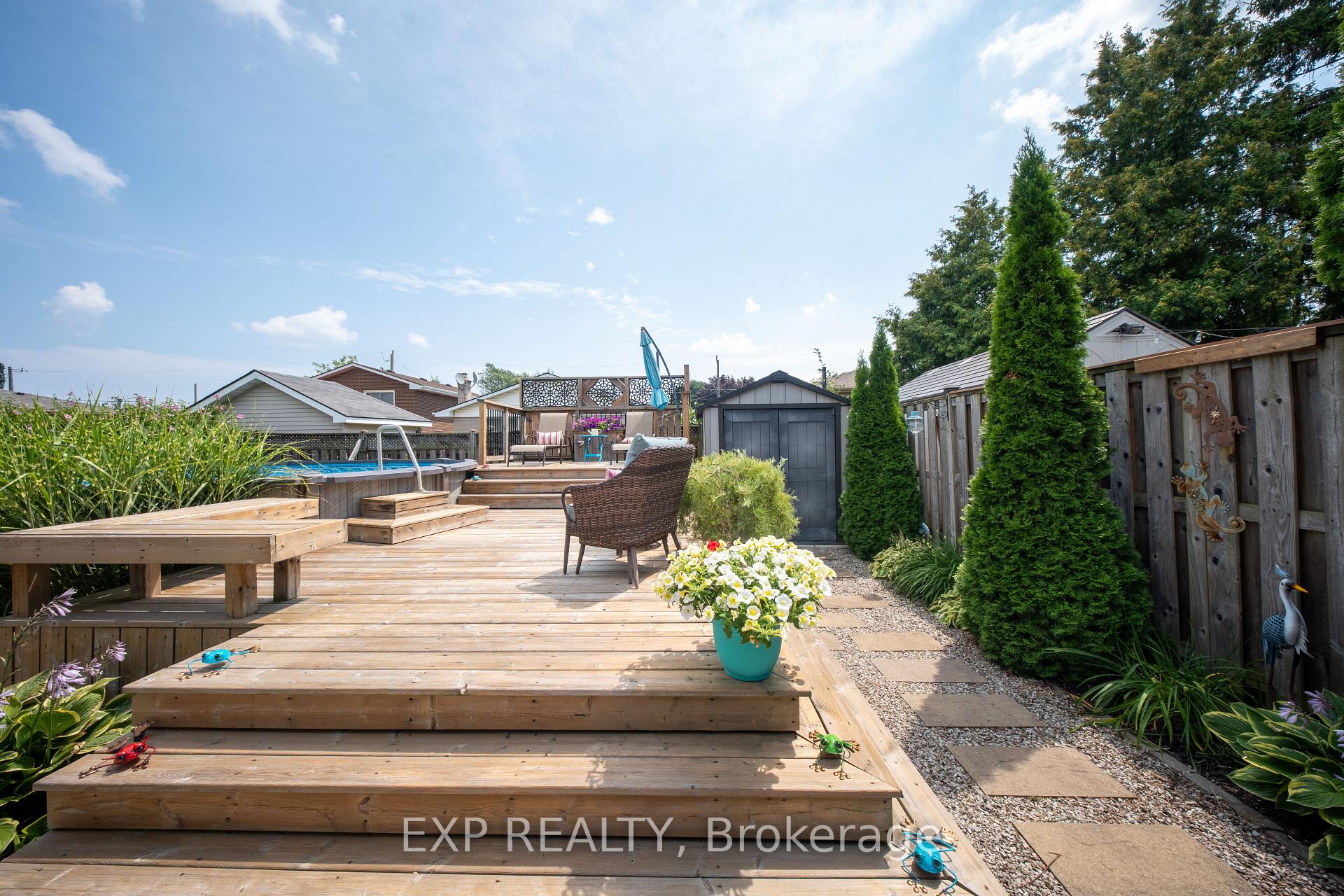 Photo 40 of 34 Alpine Avenue, Hamilton, Stoney Creek — HOMEH