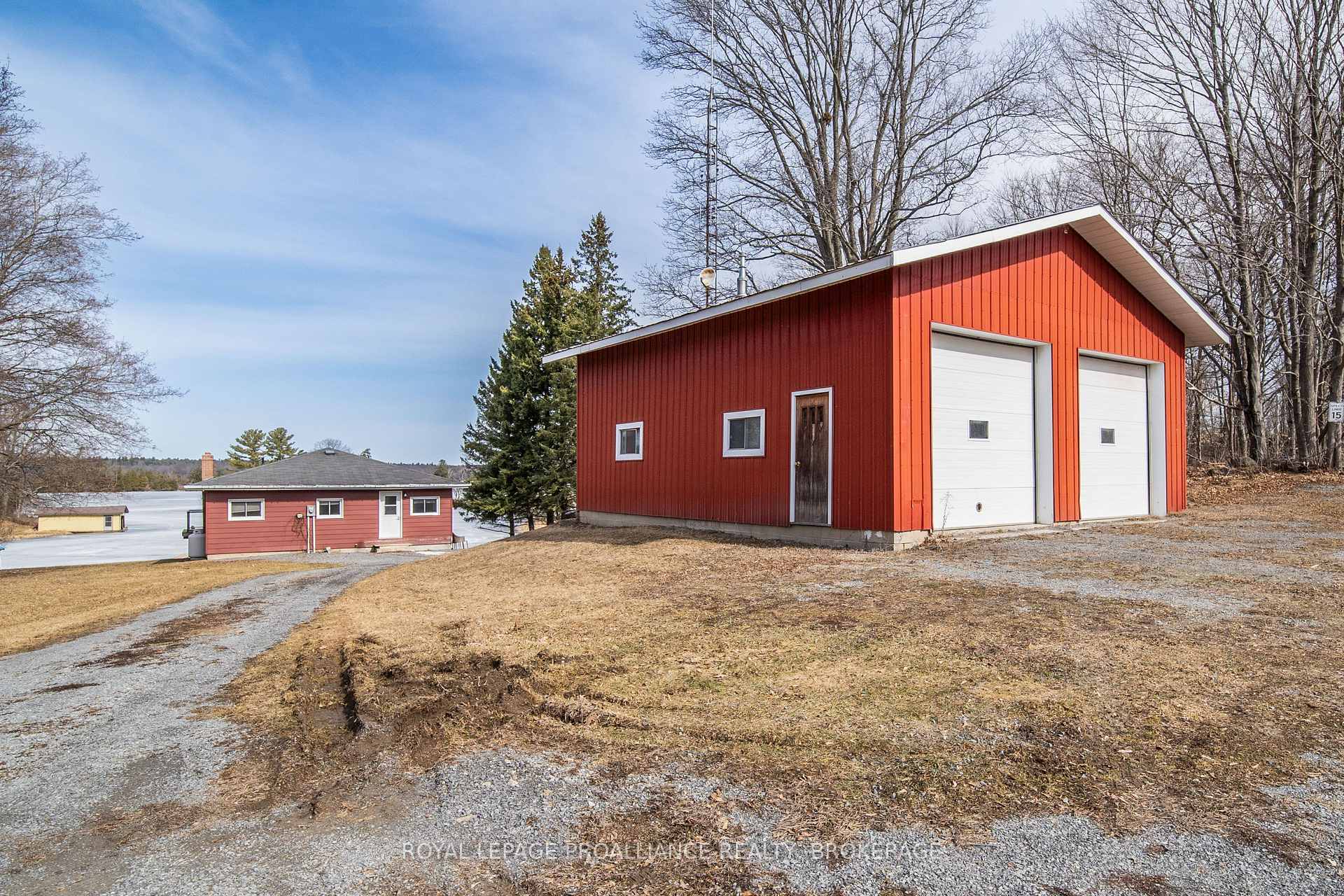 Photo 2 of 4581 Wild Life Lane, Frontenac, Frontenac South — HOMEH