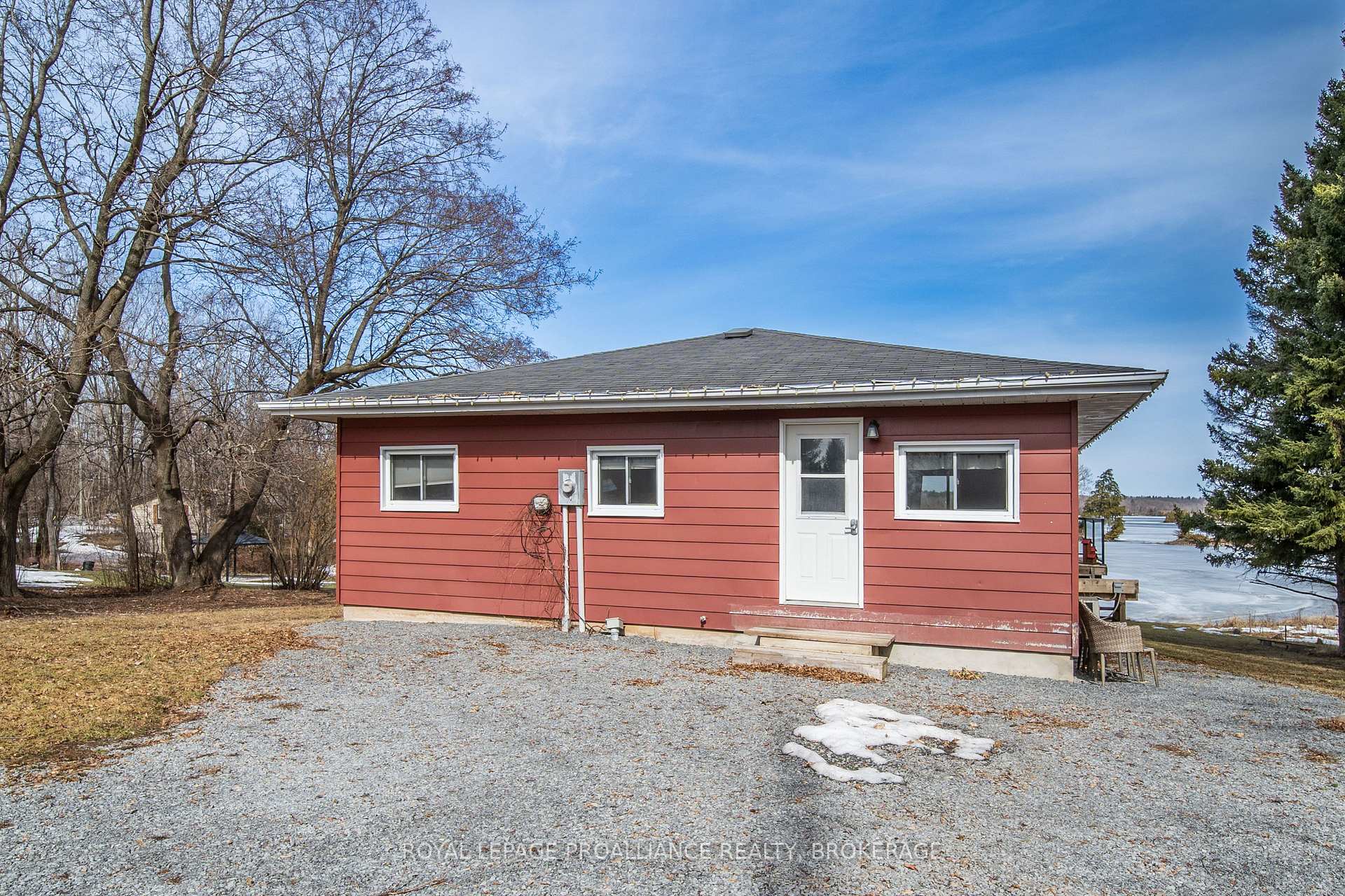 Photo 4 of 4581 Wild Life Lane, Frontenac, Frontenac South — HOMEH