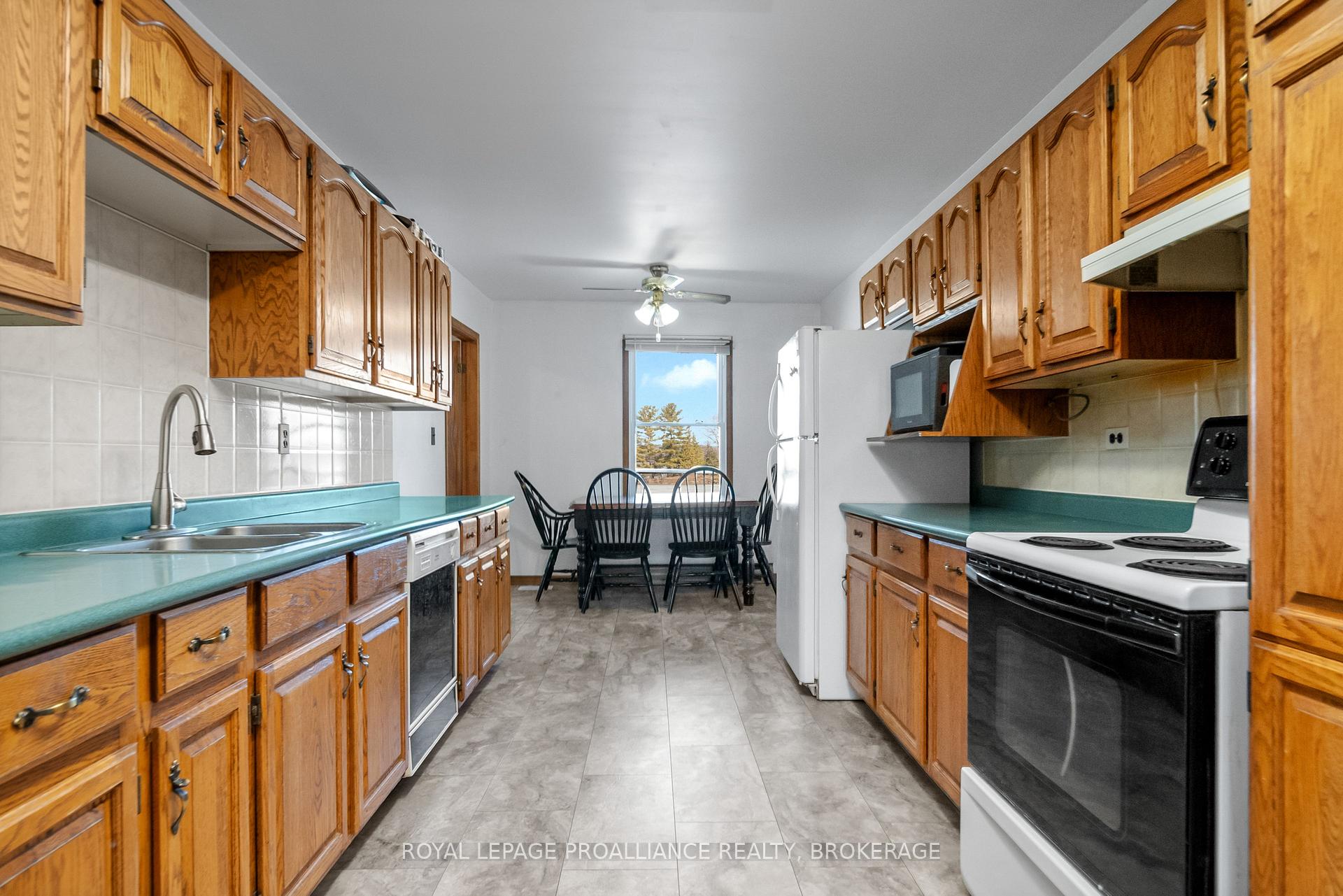 Photo 12 of 4581 Wild Life Lane, Frontenac, Frontenac South — HOMEH