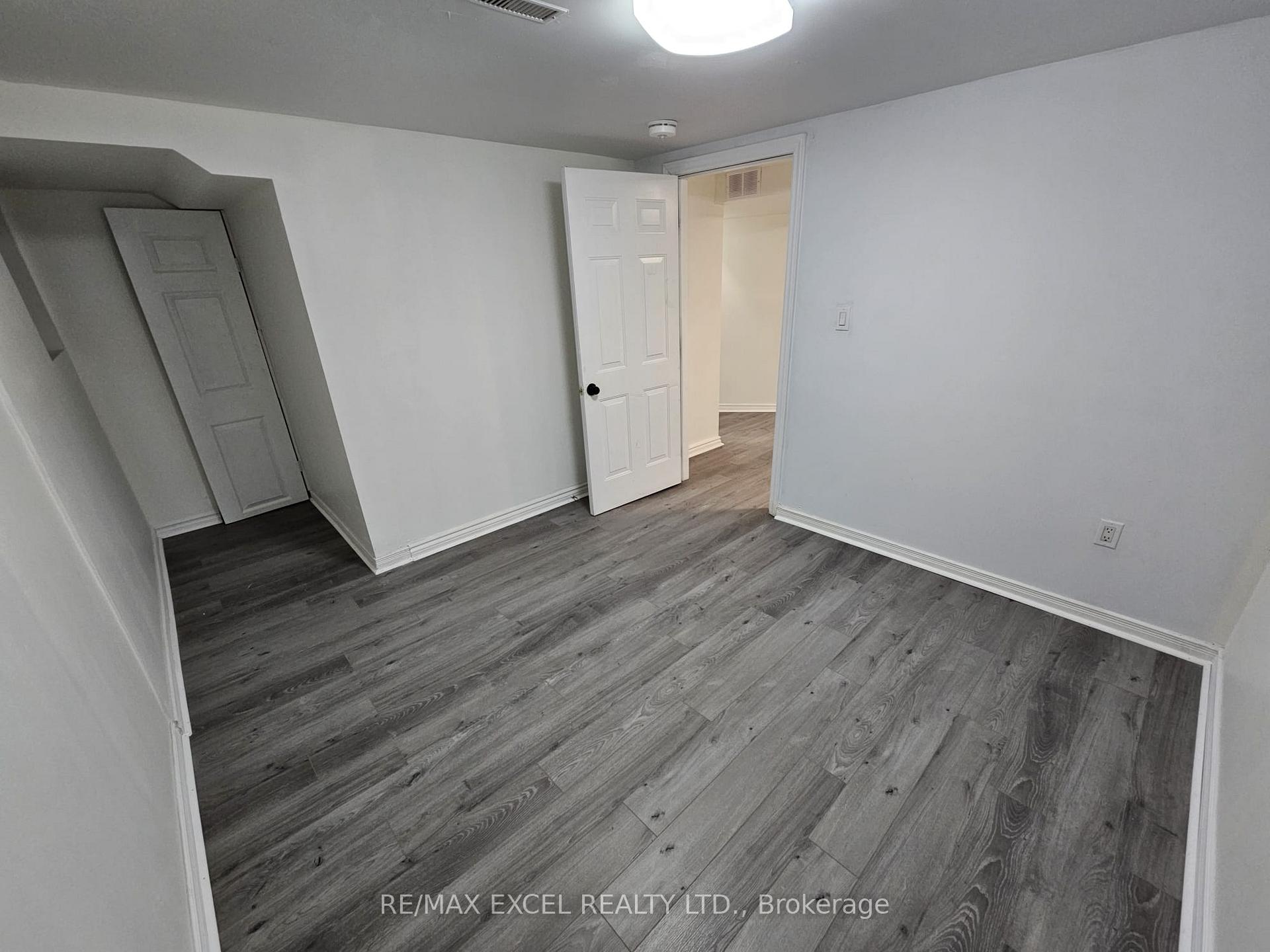 Photo 2 of Unit Back Unit, 24 Sylvia Street, Barrie, Grove East — HOMEH