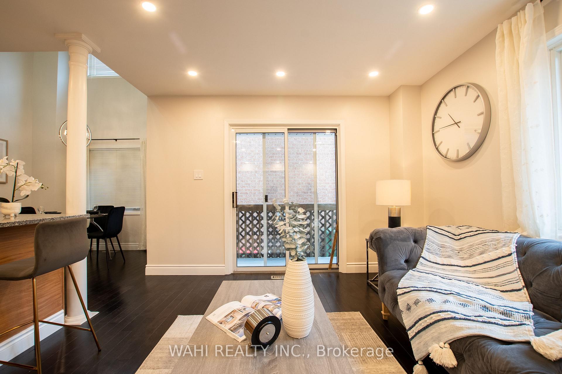 Photo 25 of 45 Harnesworth Crescent, Hamilton, Waterdown — HOMEH